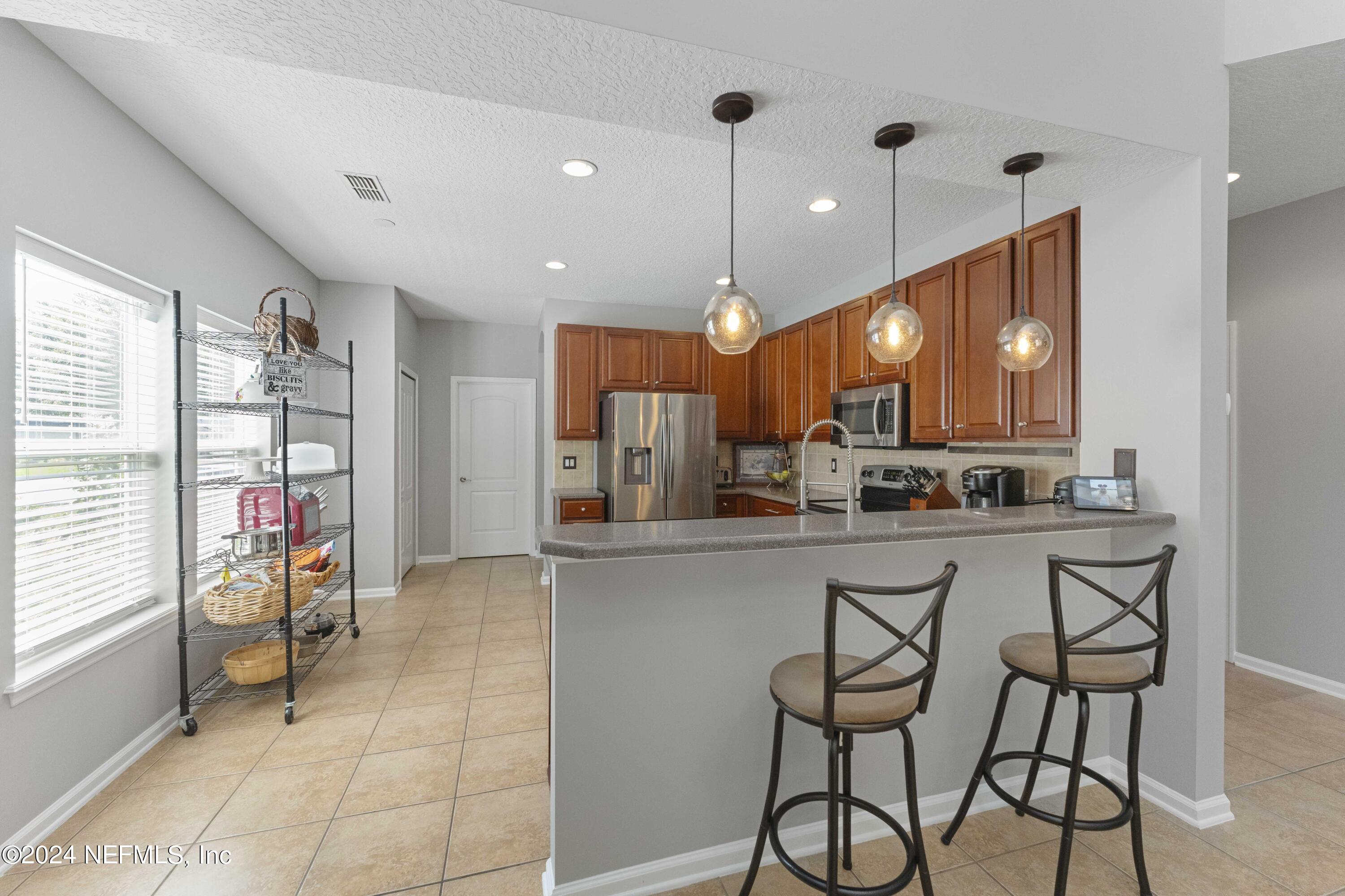 5830 ALAMOSA Circle