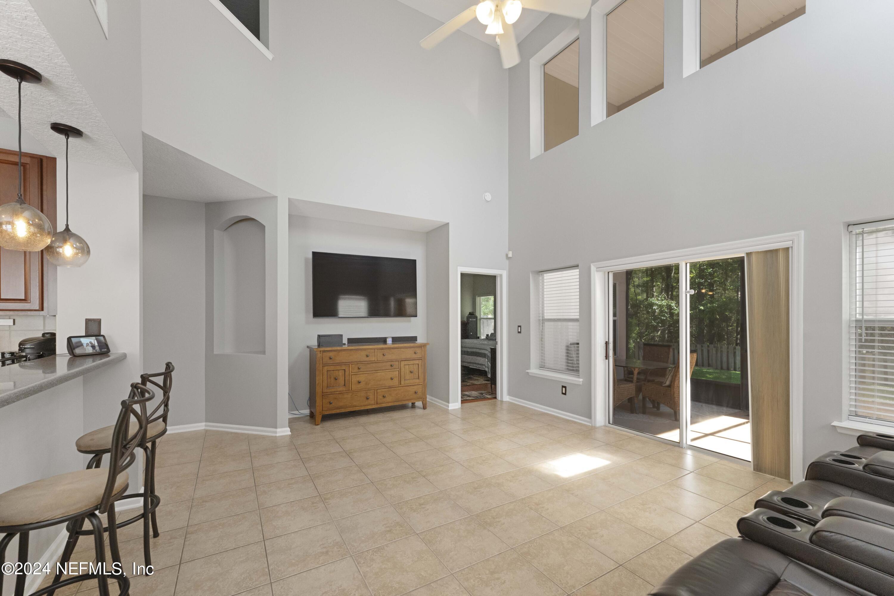 5830 ALAMOSA Circle