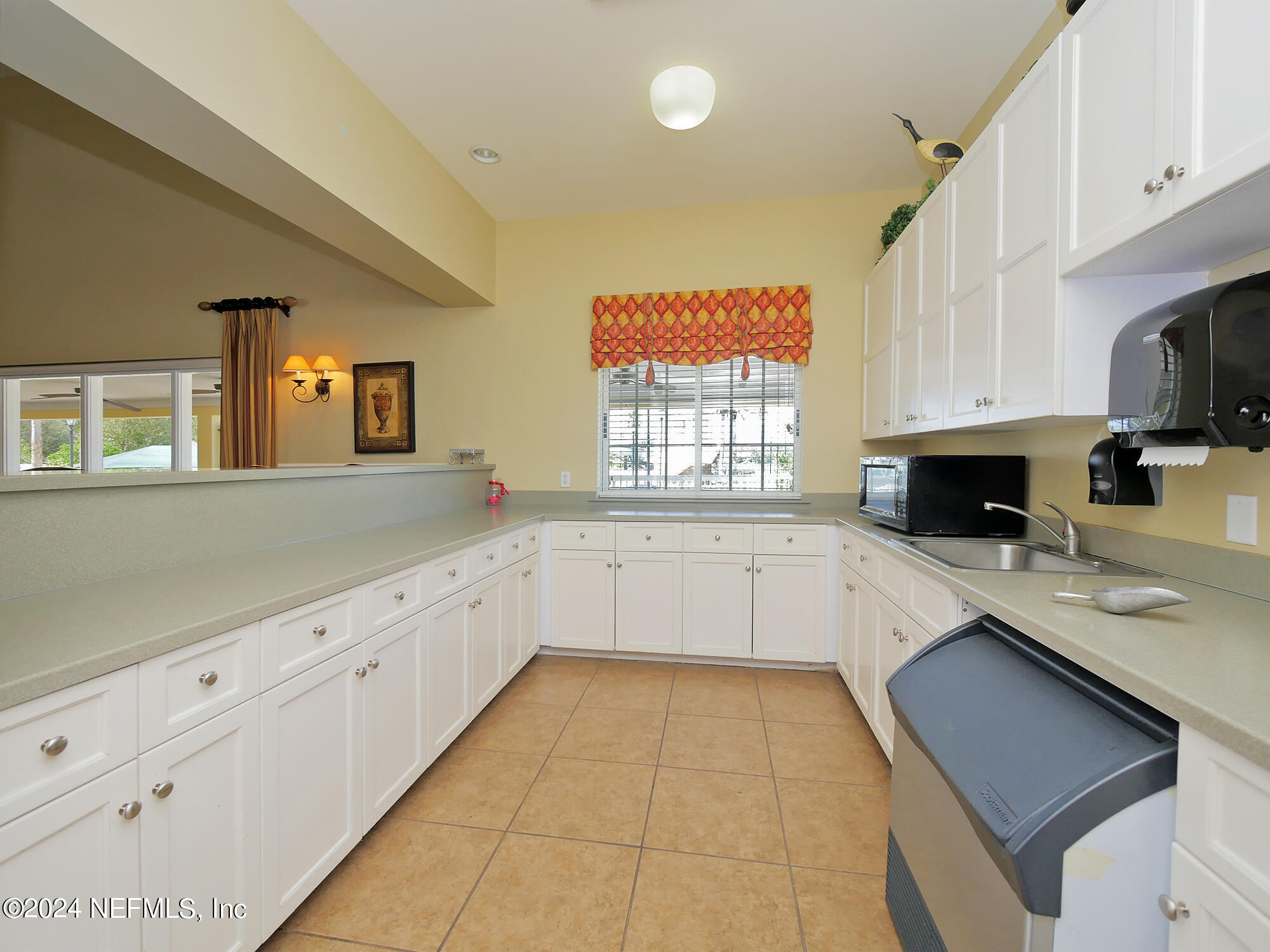 5830 ALAMOSA Circle
