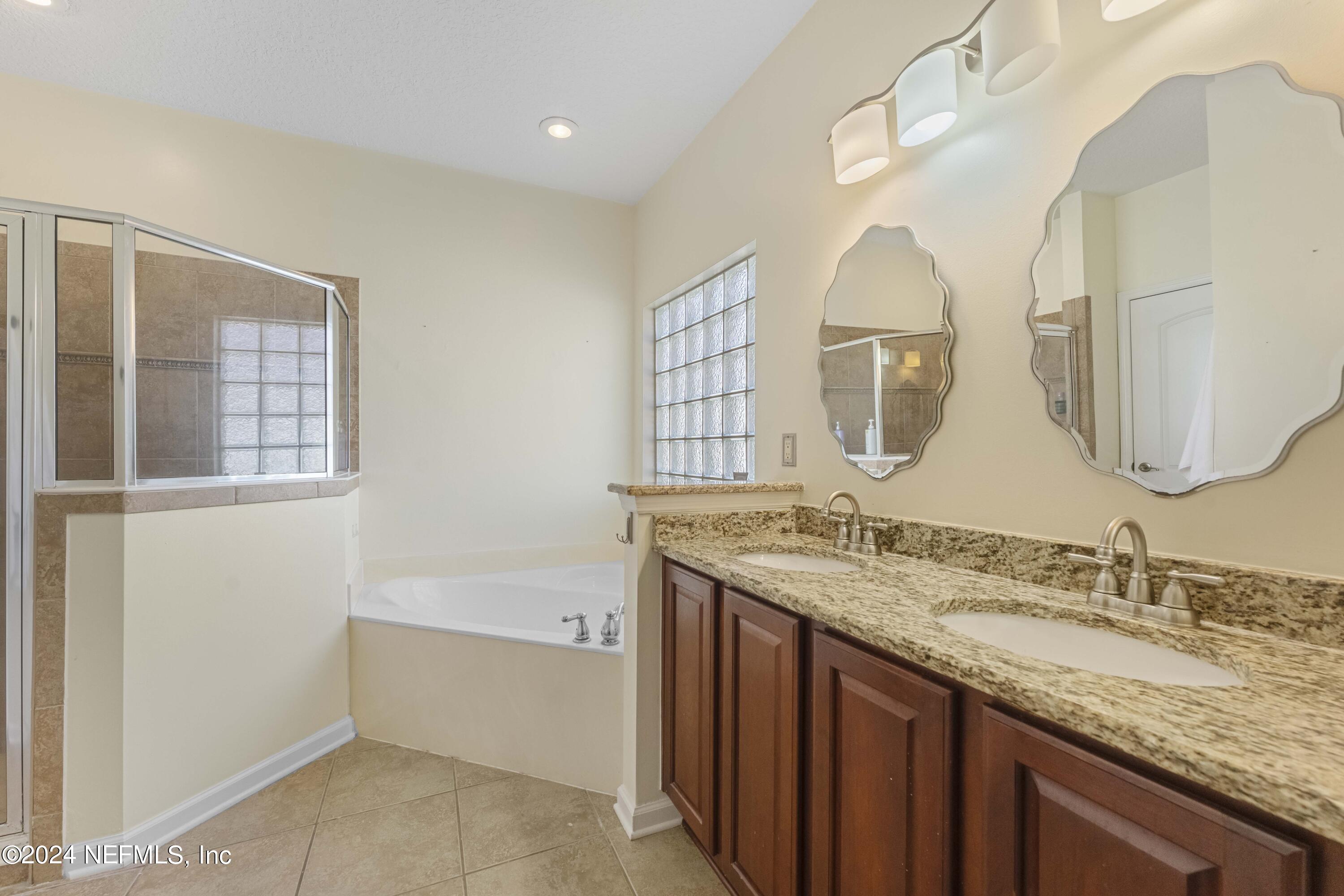 5830 ALAMOSA Circle