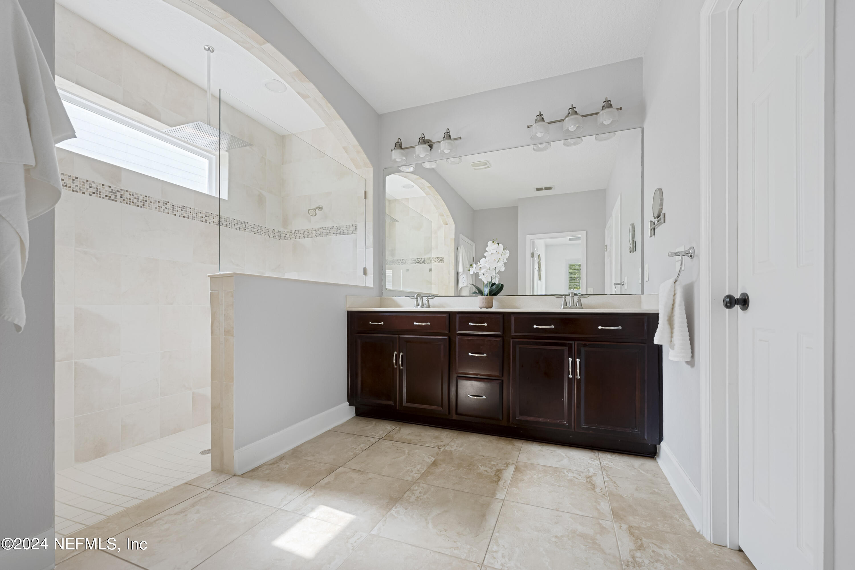 272 OLIVETTE Street, St. Johns