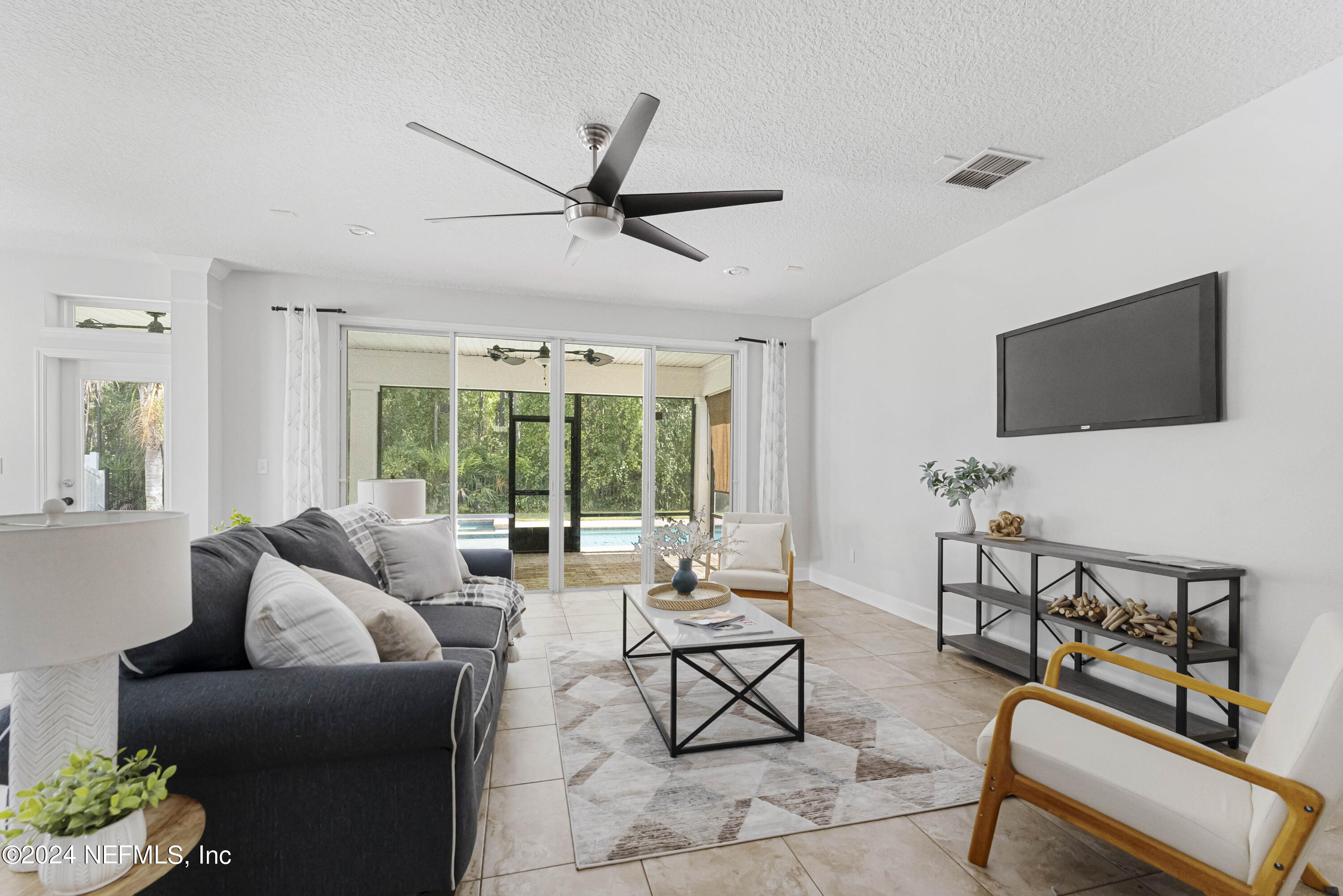 272 OLIVETTE Street, St. Johns