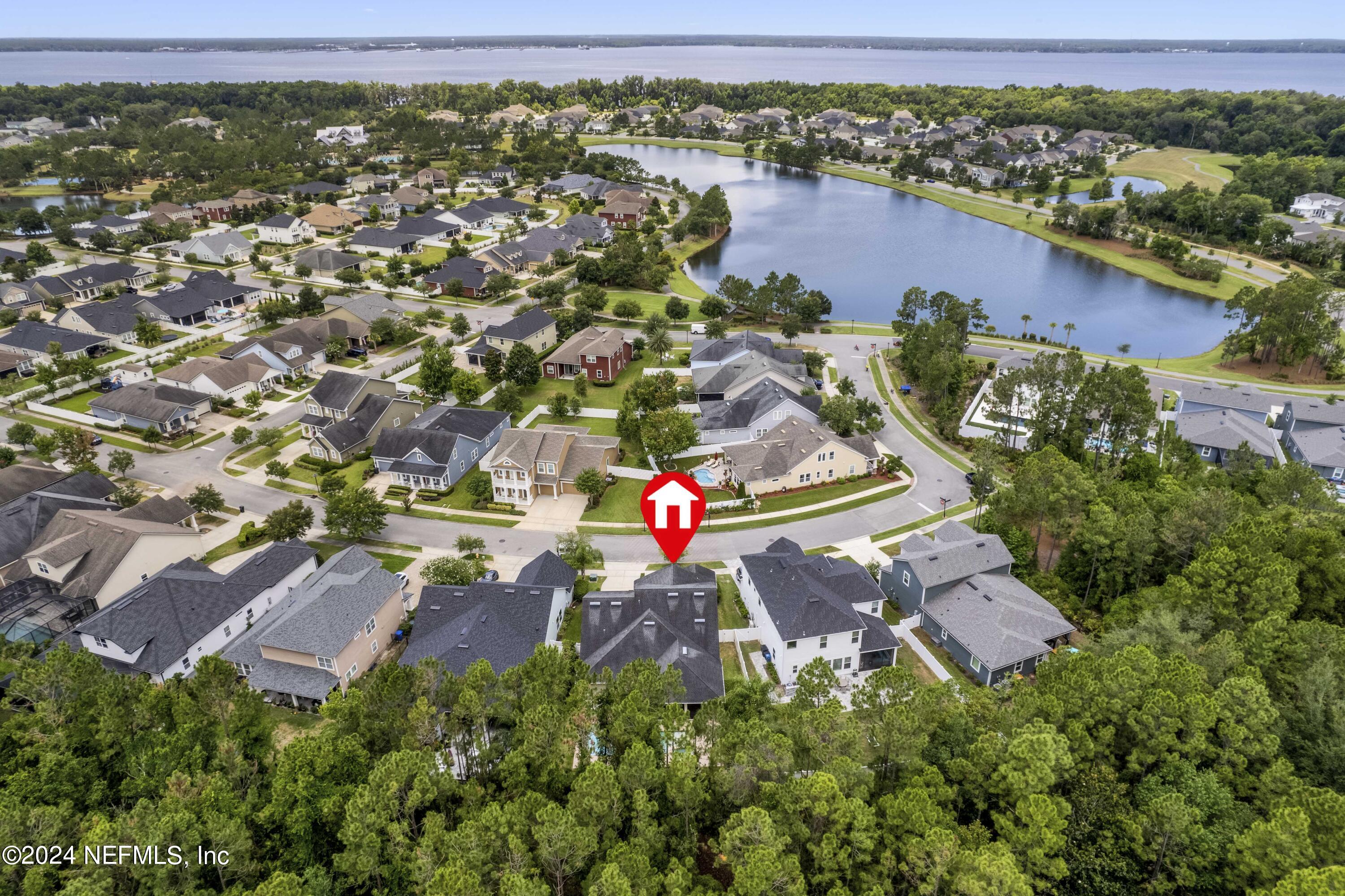 272 OLIVETTE Street, St. Johns