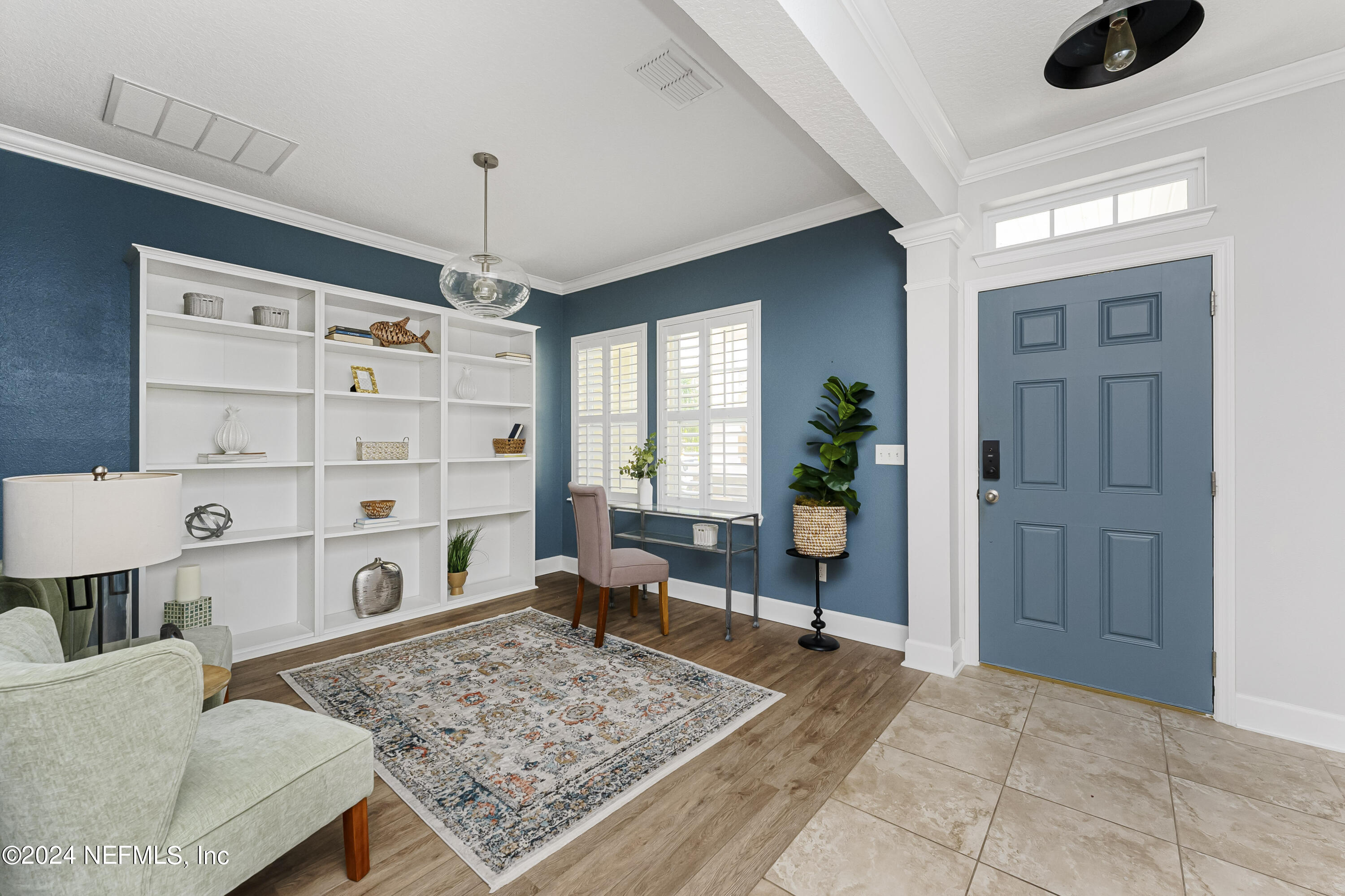 272 OLIVETTE Street, St. Johns