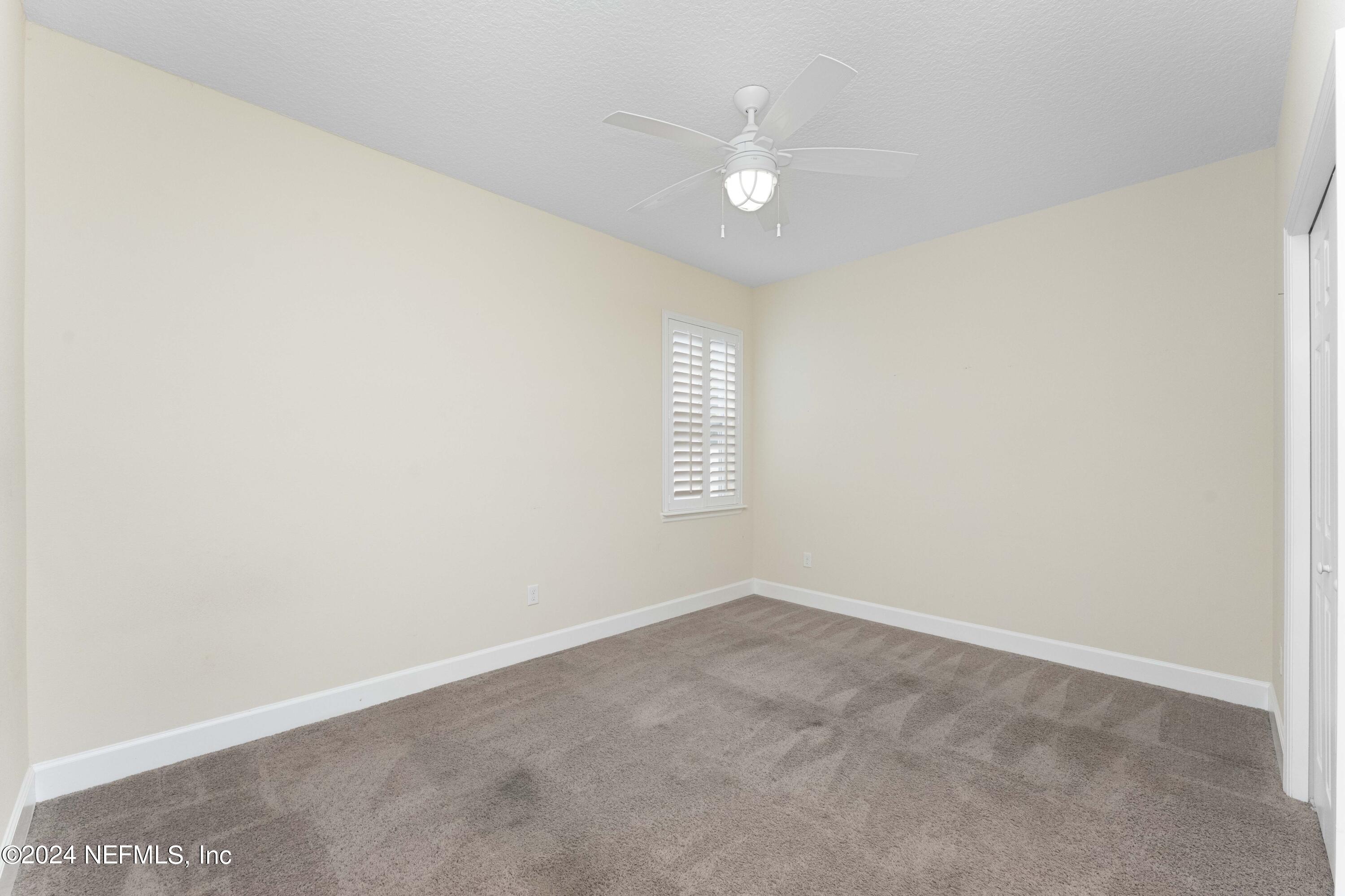 272 OLIVETTE Street, St. Johns