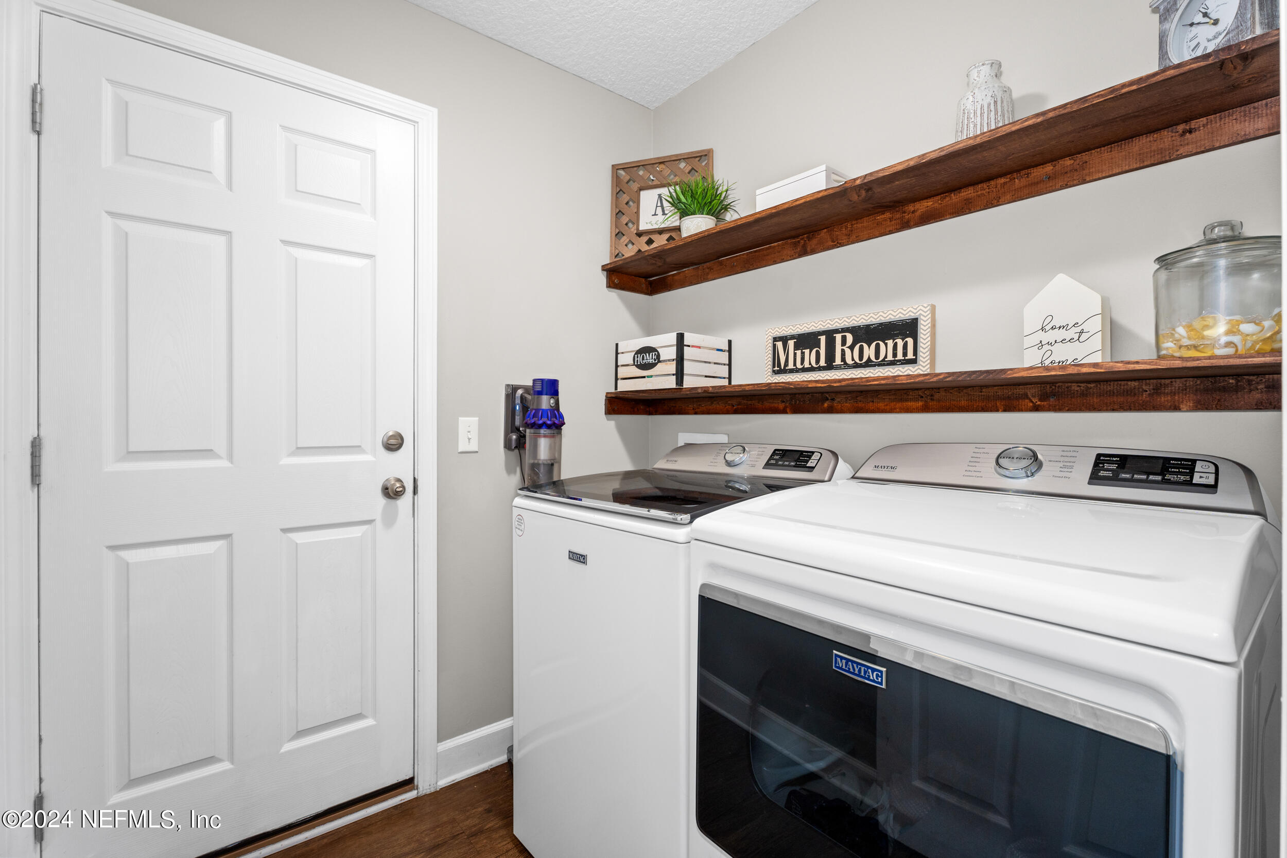 45361 AMERICAN DREAM Drive