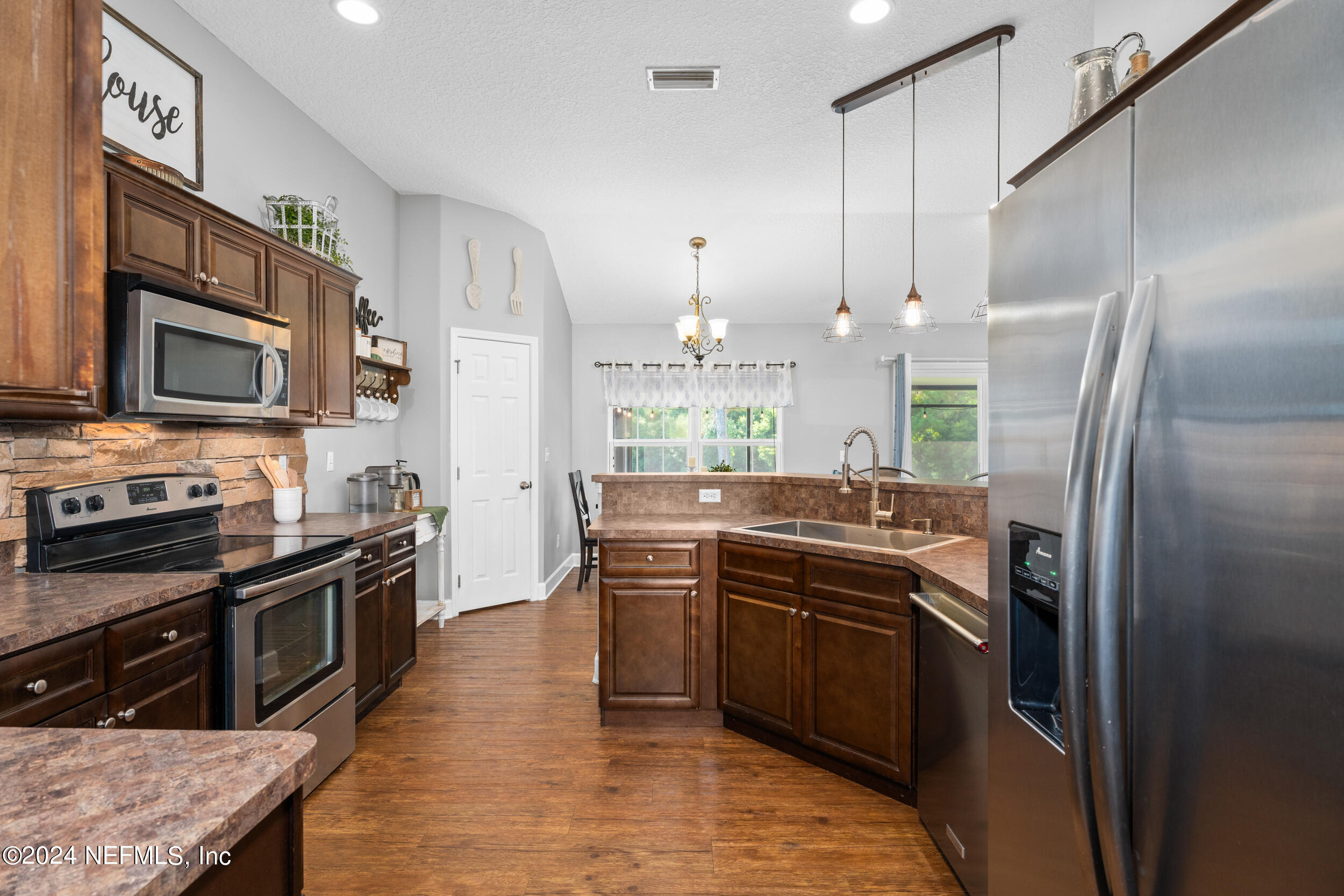 45361 AMERICAN DREAM Drive