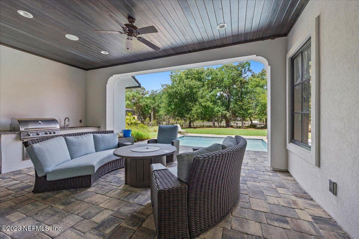 13861 BELLA RIVA Lane