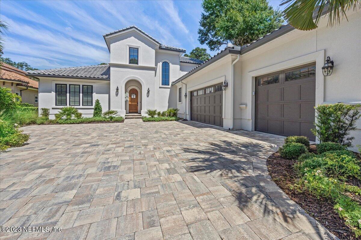 13861 BELLA RIVA Lane