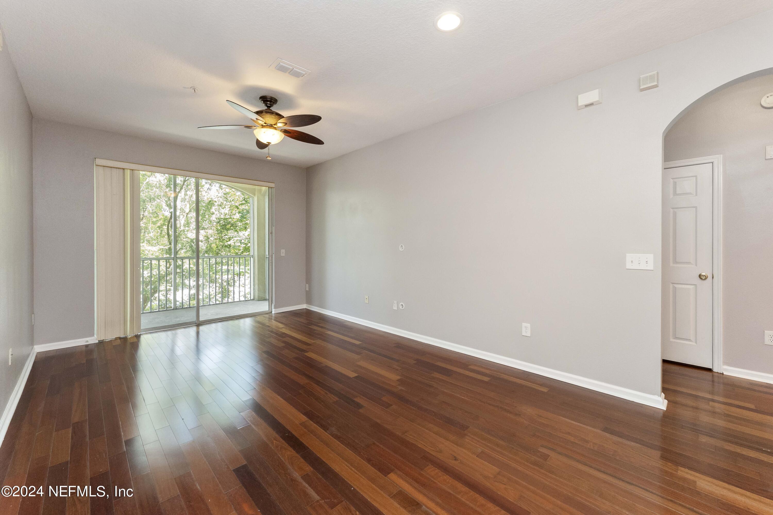 7801 POINT MEADOWS Drive, 5202