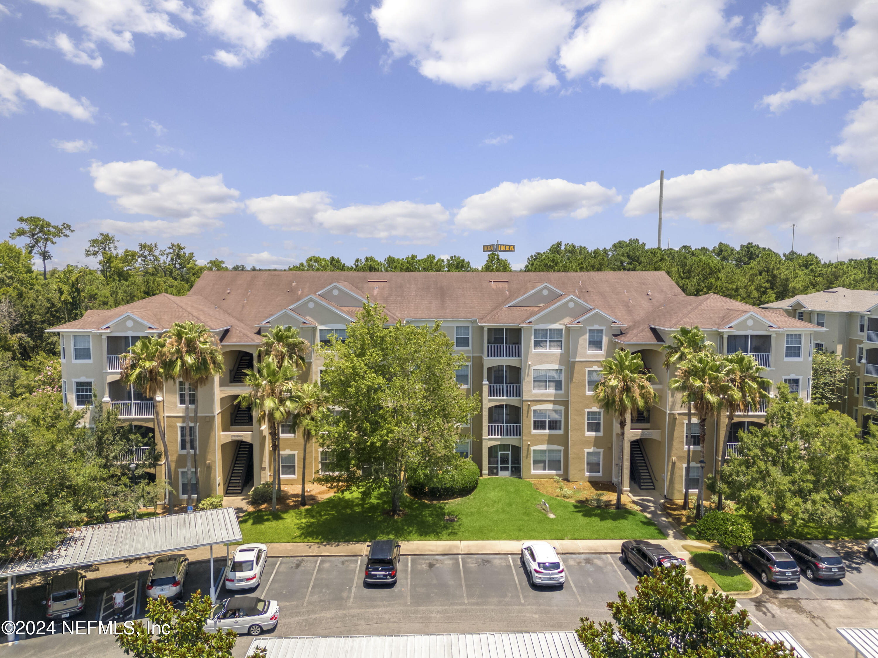 7801 POINT MEADOWS Drive, 5202