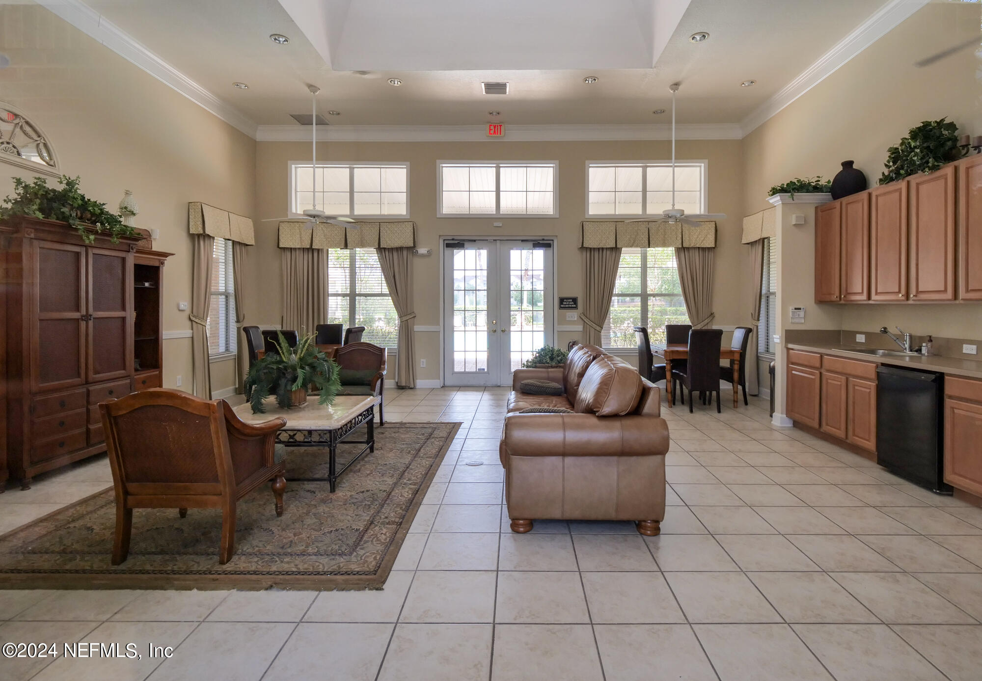 7801 POINT MEADOWS Drive, 5202