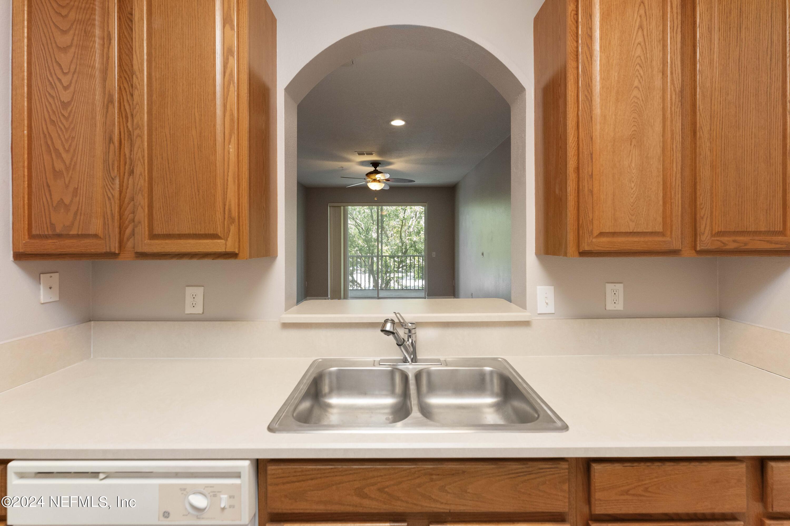 7801 POINT MEADOWS Drive, 5202
