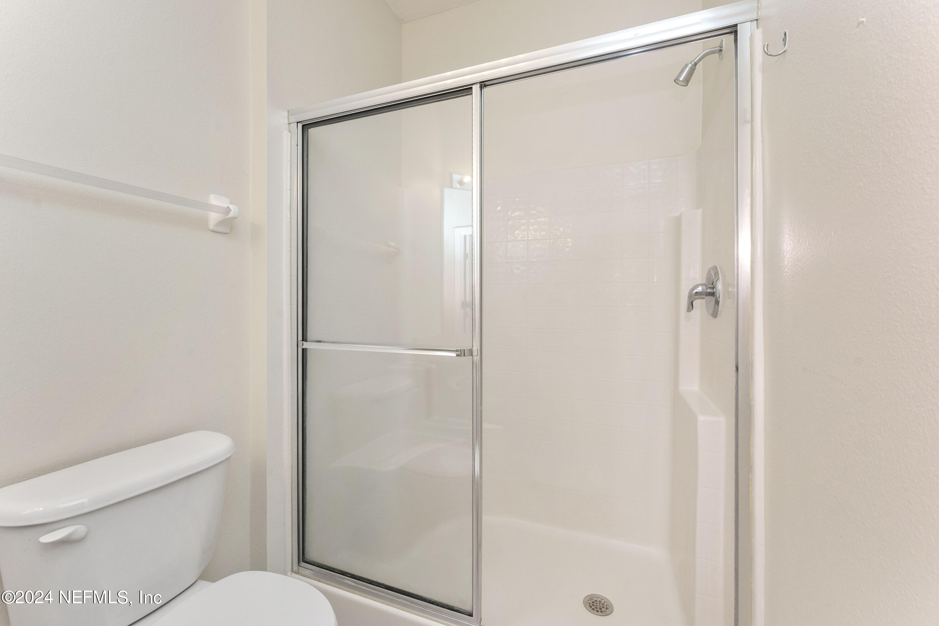 7801 POINT MEADOWS Drive, 5202