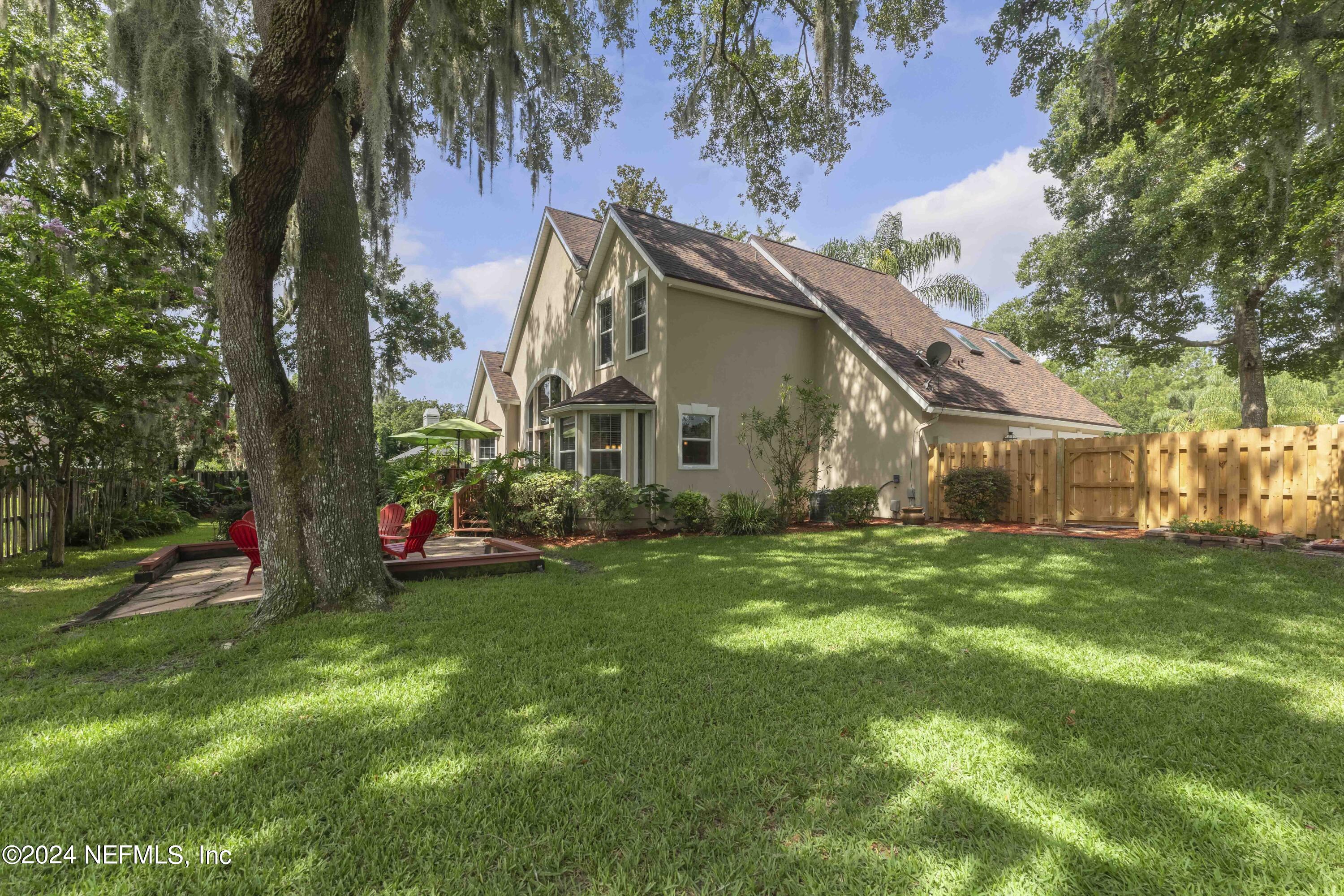 12777 CAMELLIA BAY Drive W