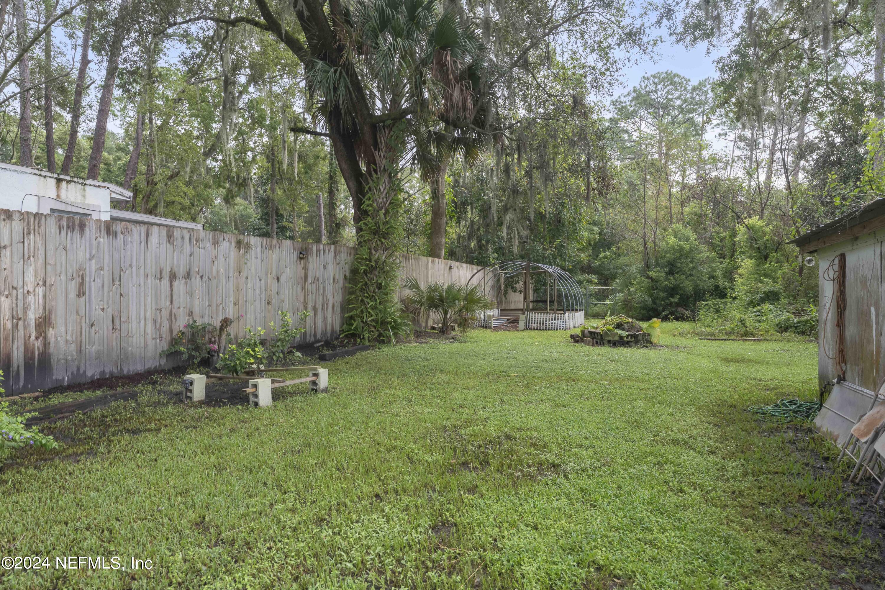 1893 EAST Road