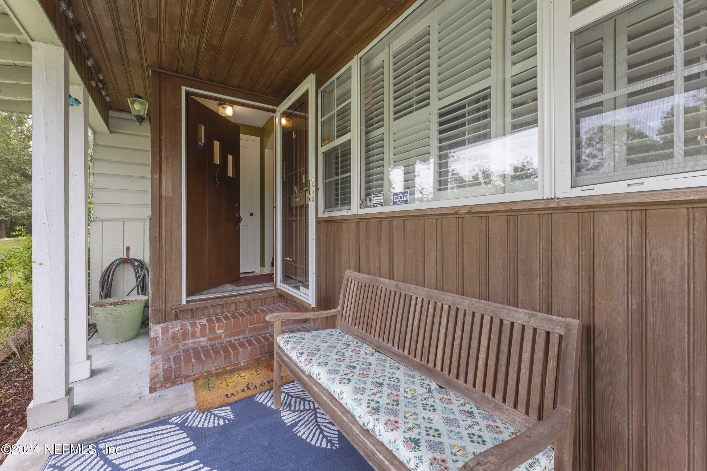 1893 EAST Road