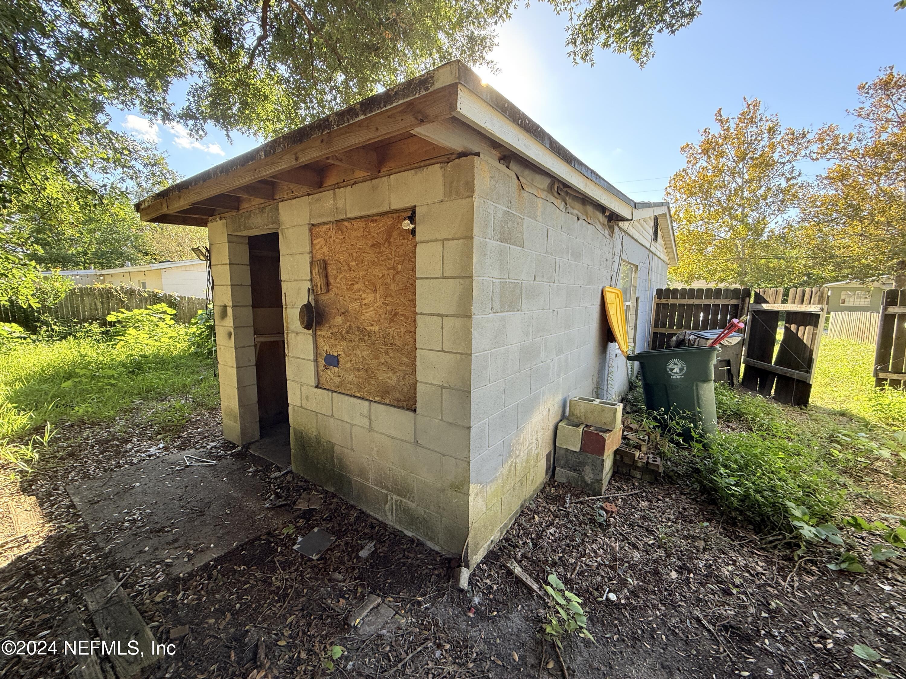 3619 BROCKWAY Road