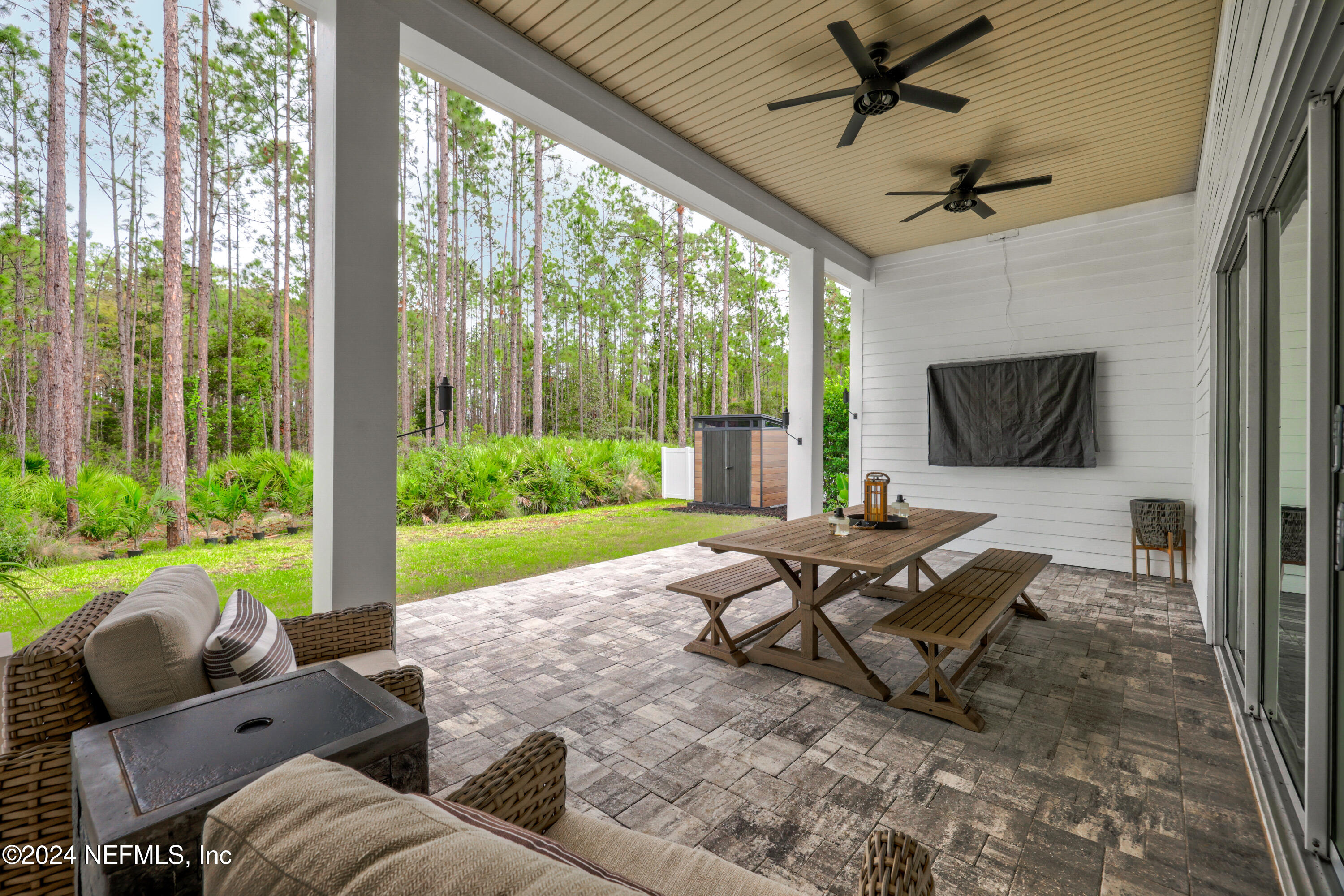 284 WHIRLAWAY Court