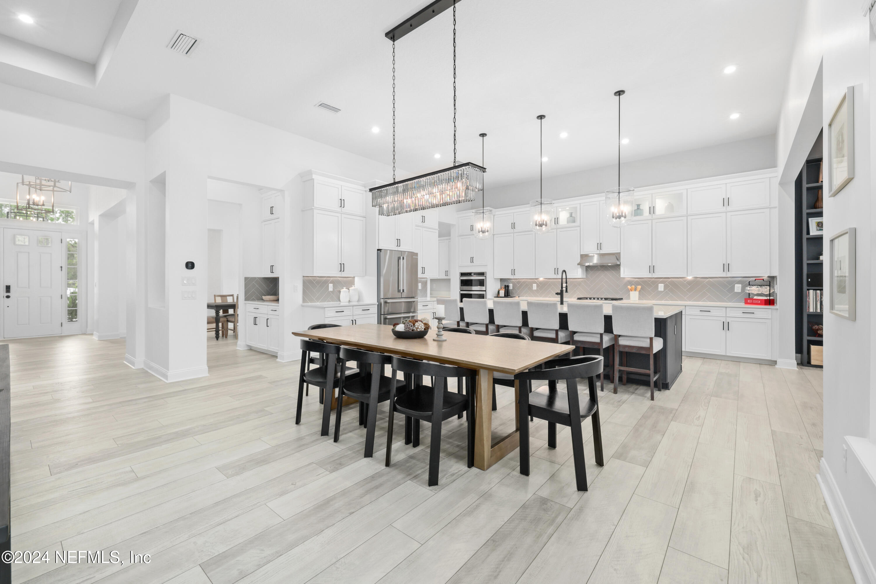 284 WHIRLAWAY Court