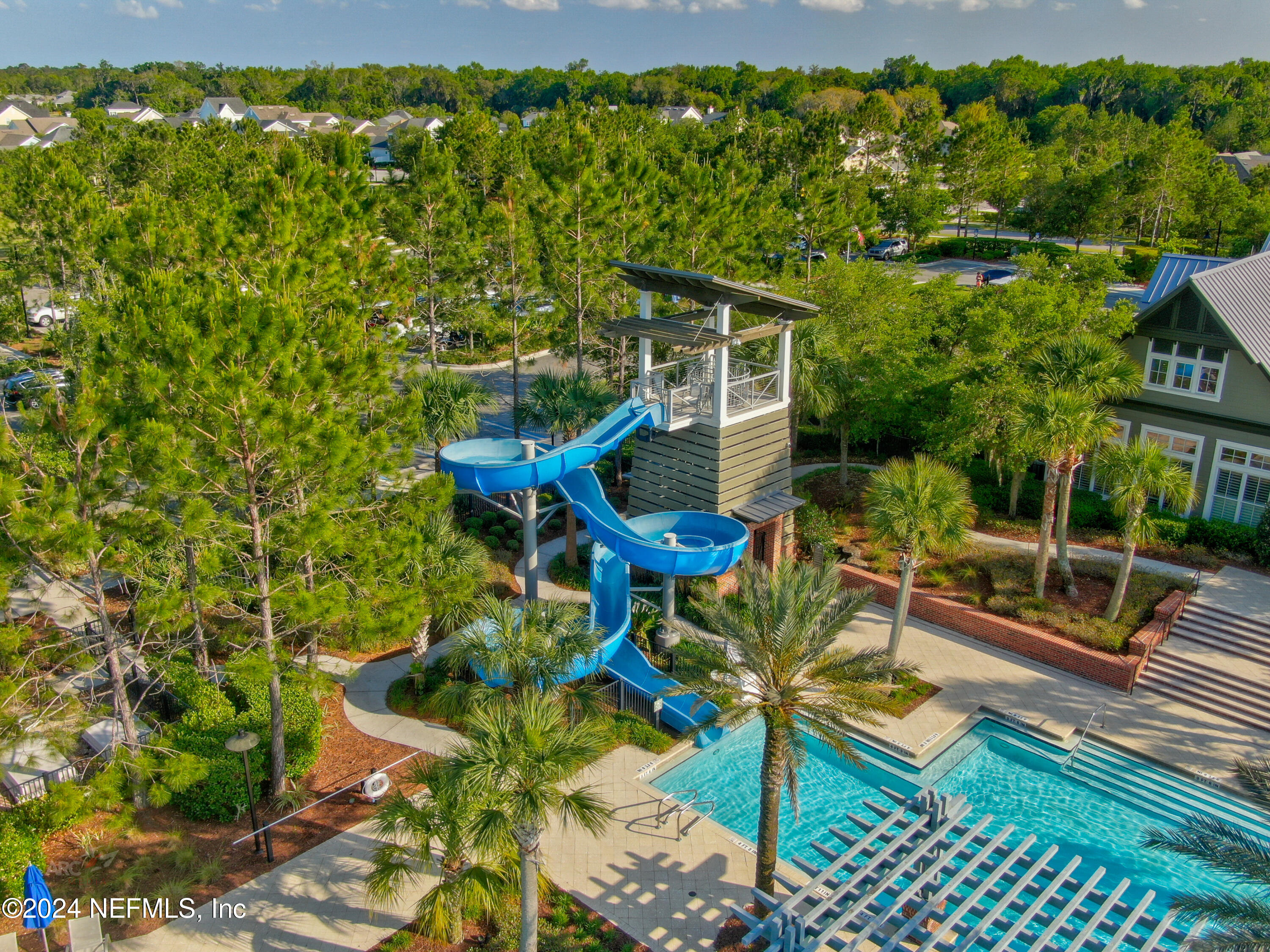 284 WHIRLAWAY Court