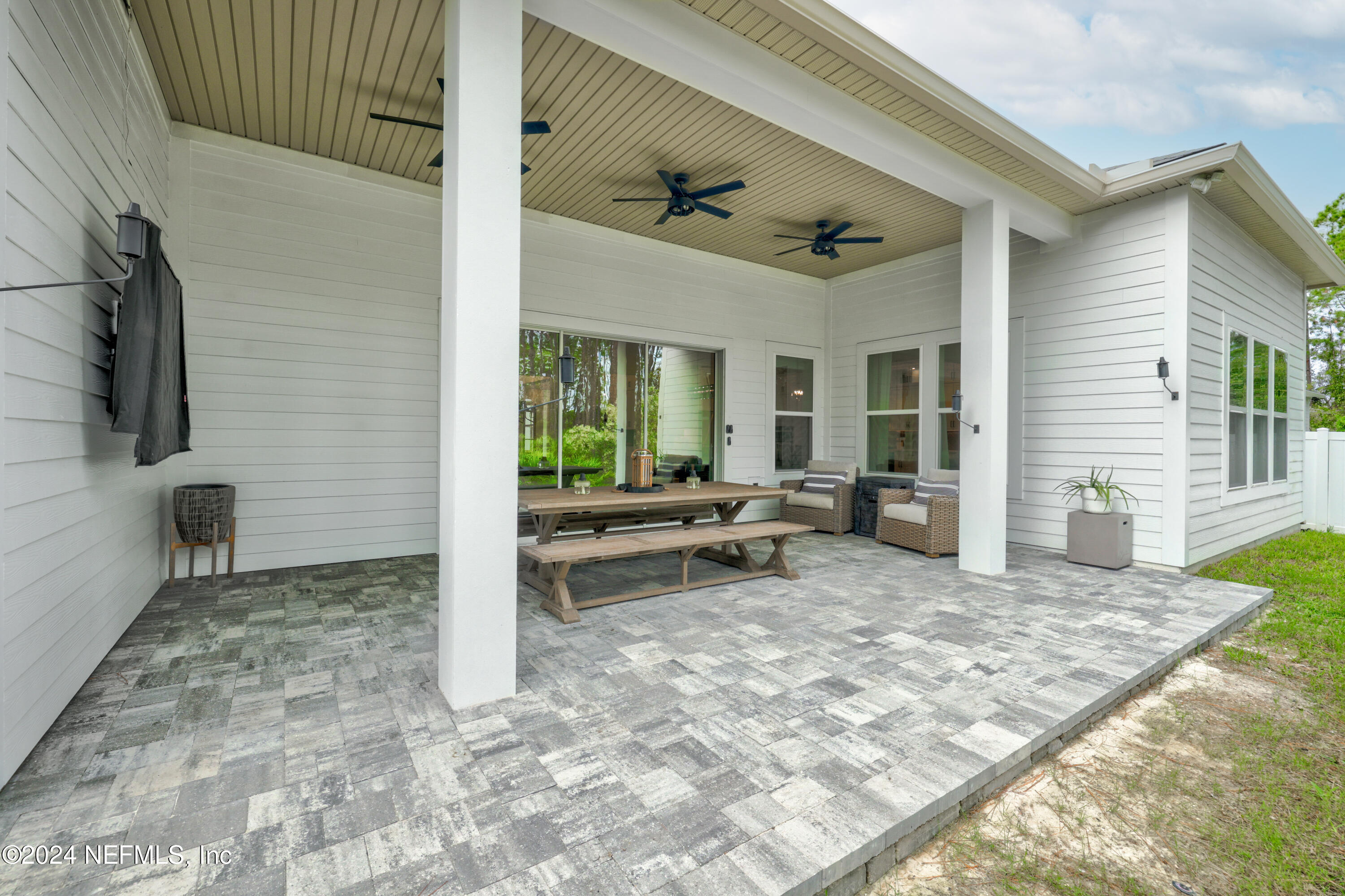 284 WHIRLAWAY Court