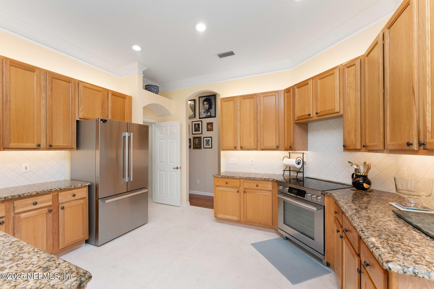 9160 WOODJACK Court