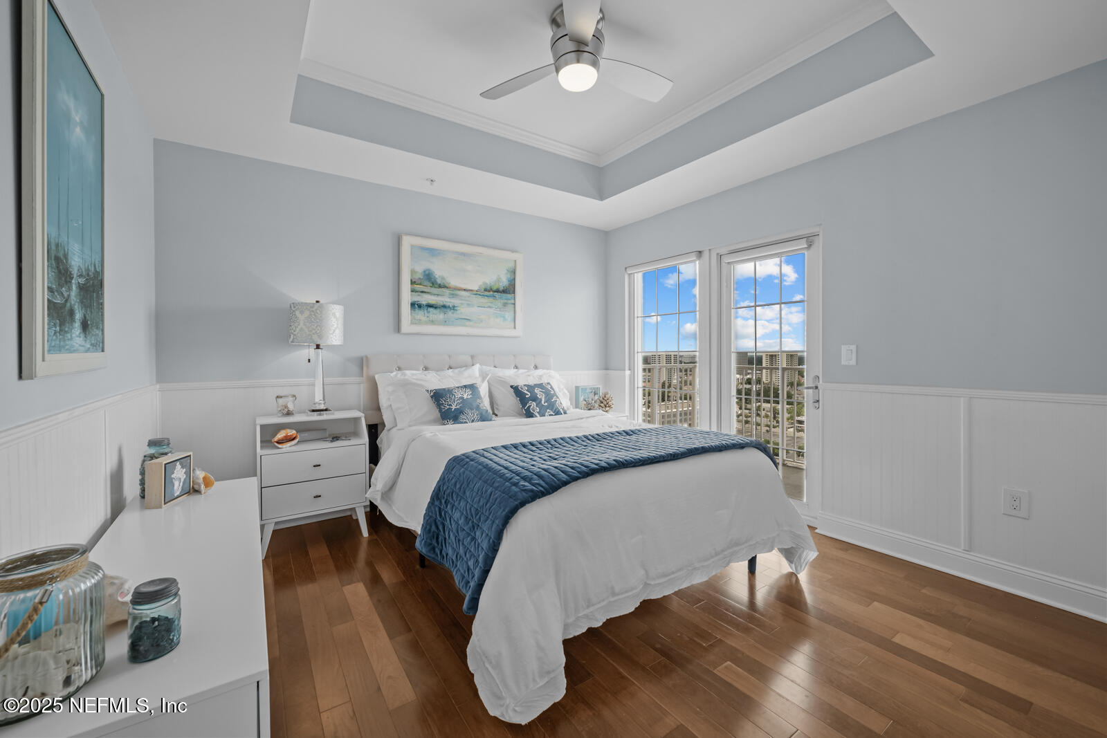 400 E BAY Street, 1706