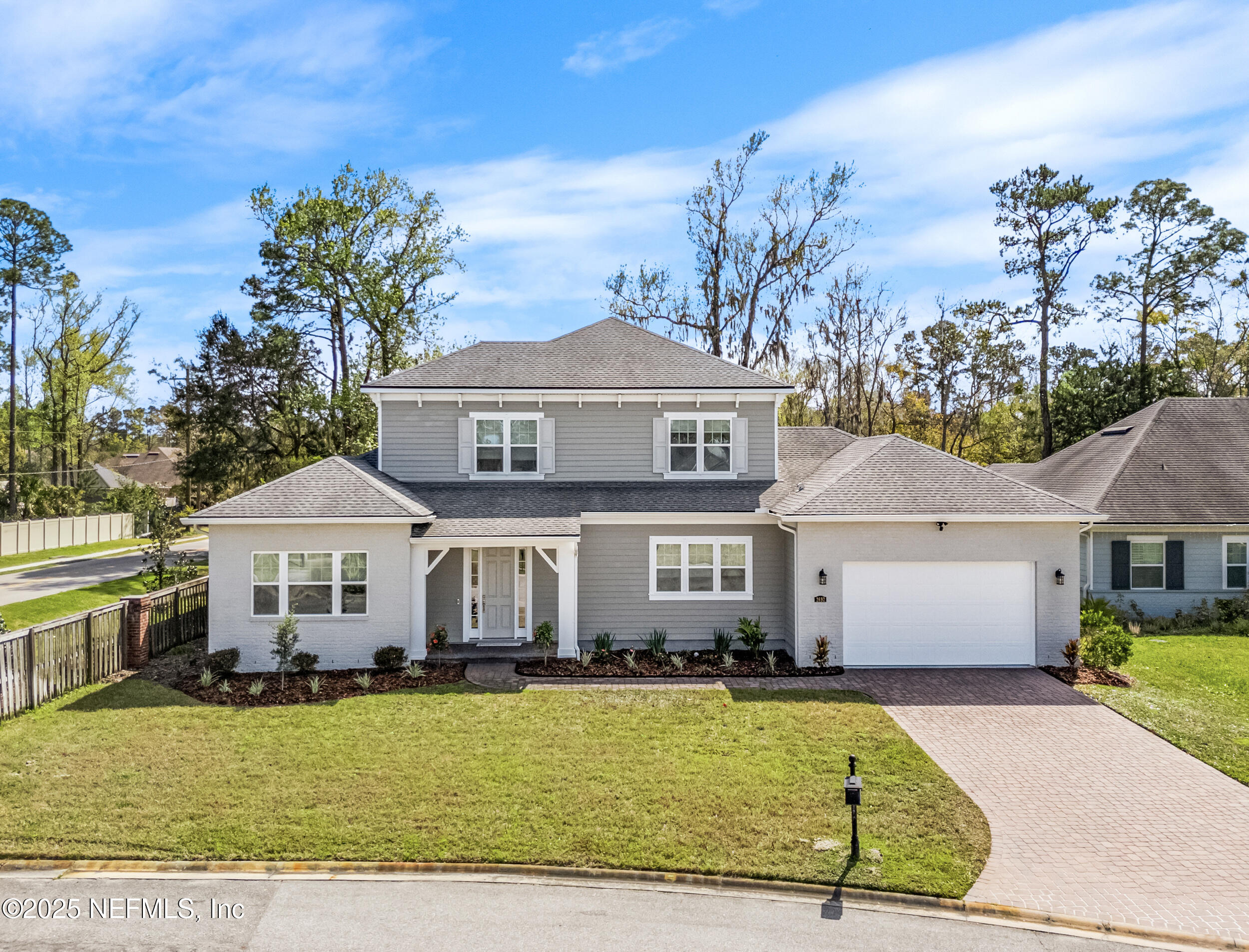 2692 FAIRWAY FARMS Court