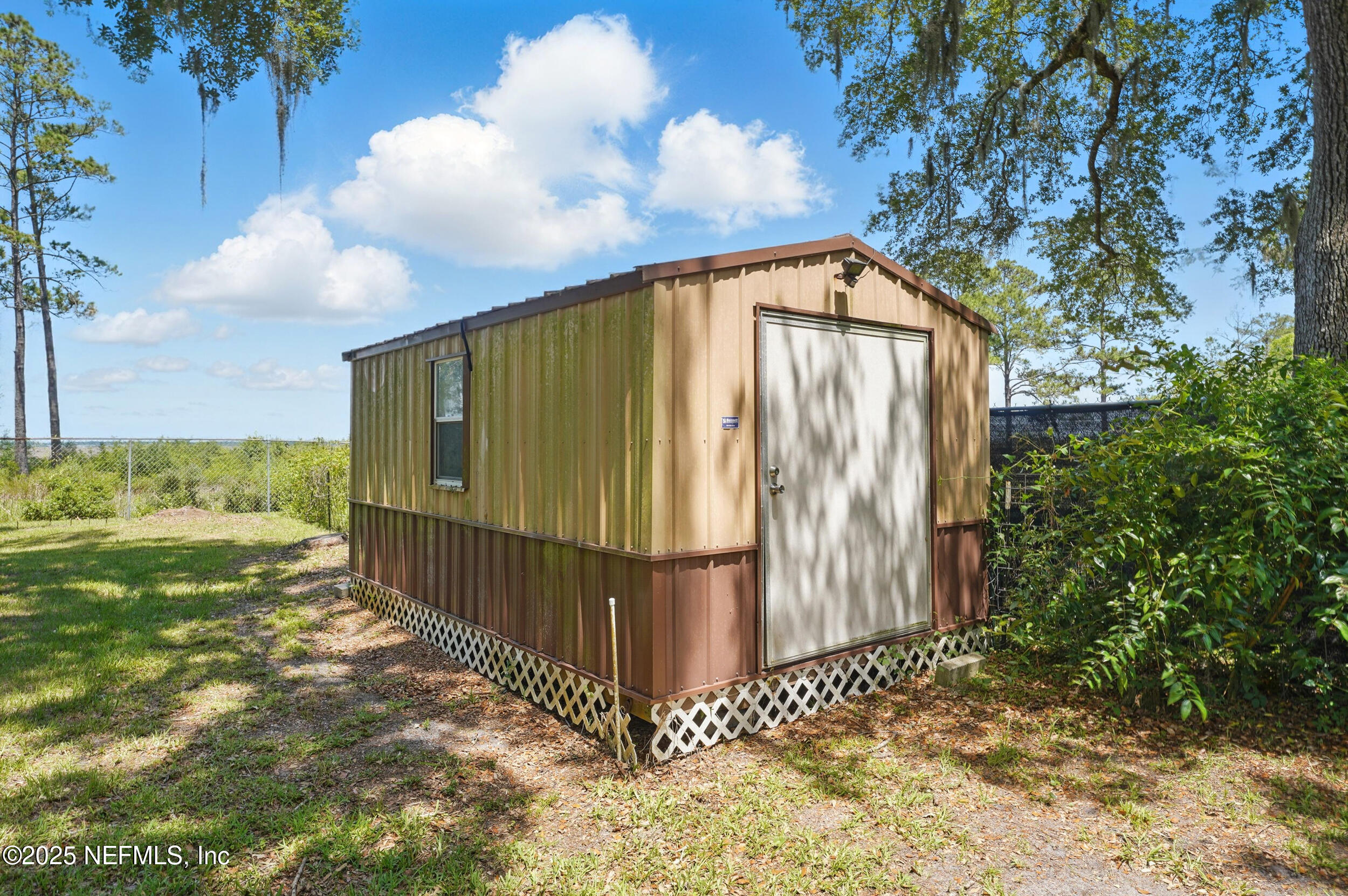 1205 EAGLE BEND Court