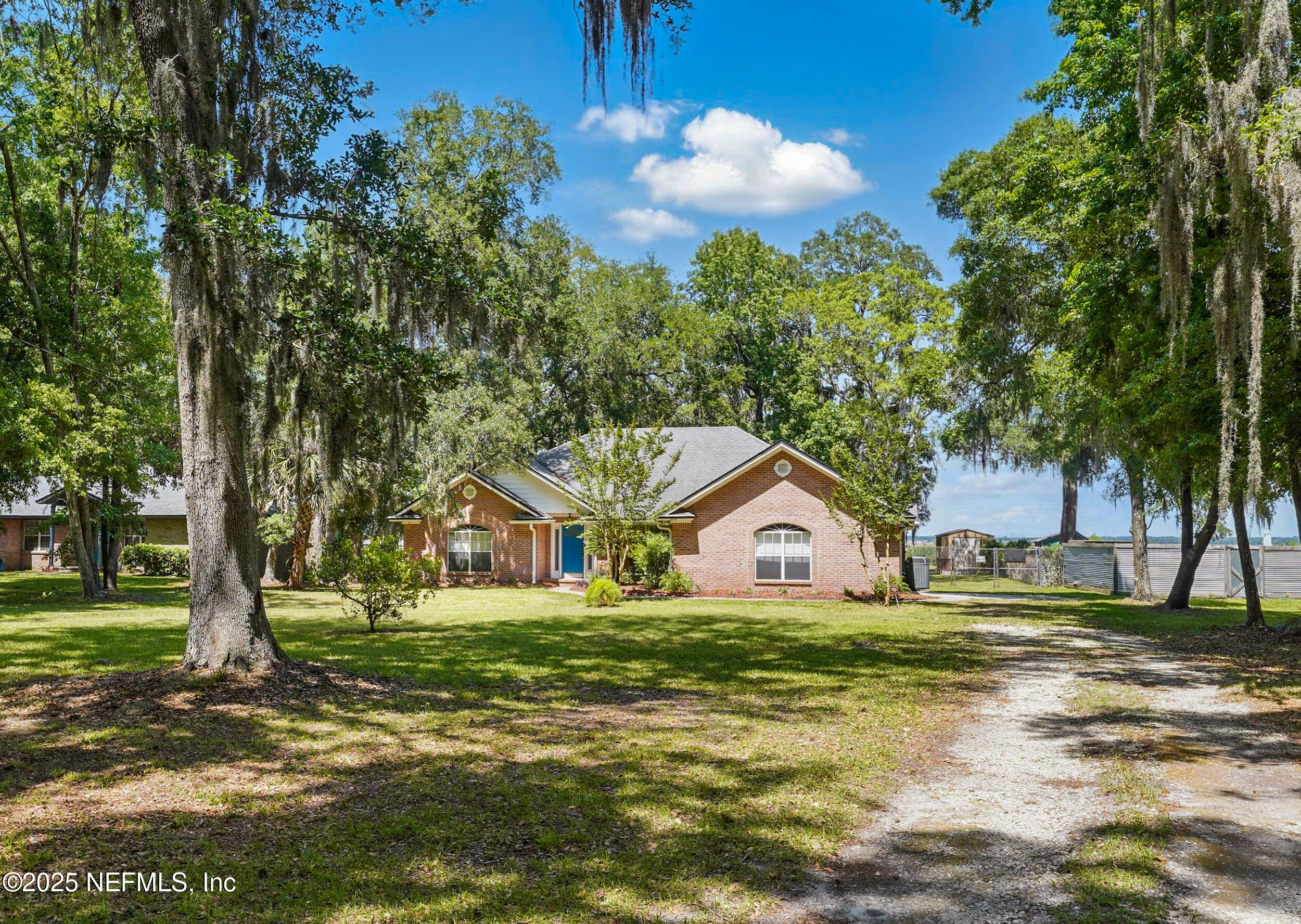 1205 EAGLE BEND Court