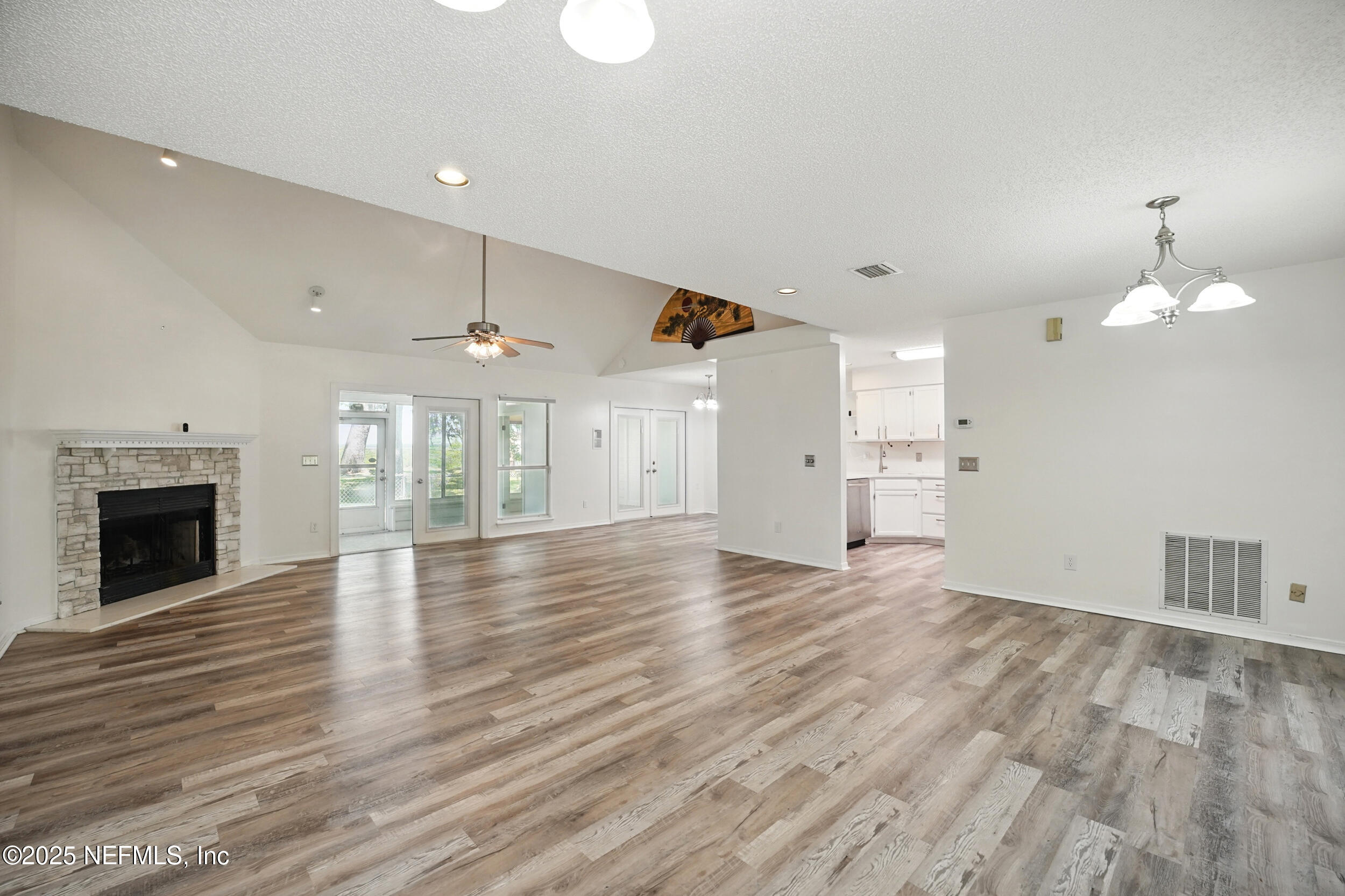 1205 EAGLE BEND Court