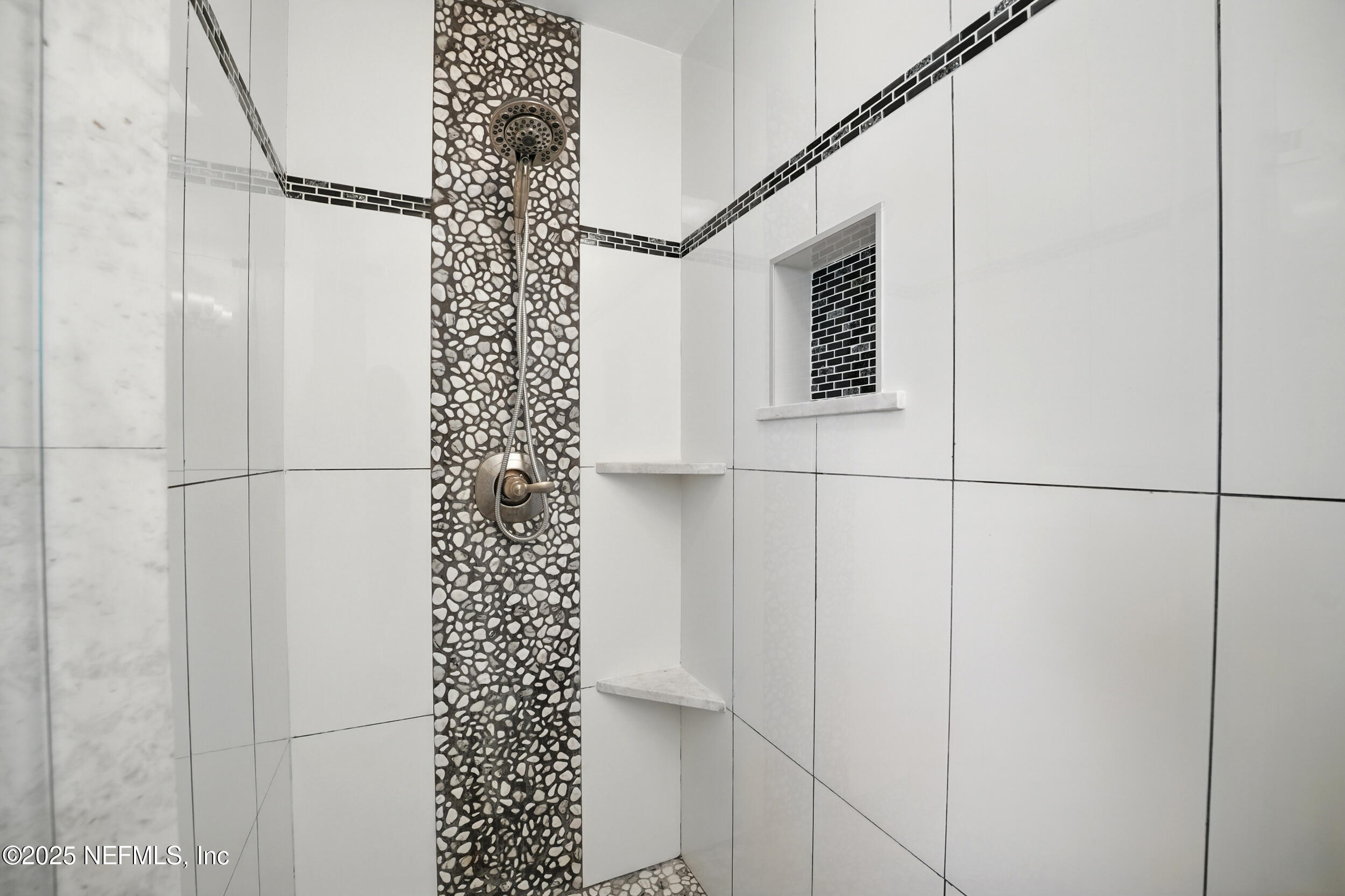 1205 EAGLE BEND Court