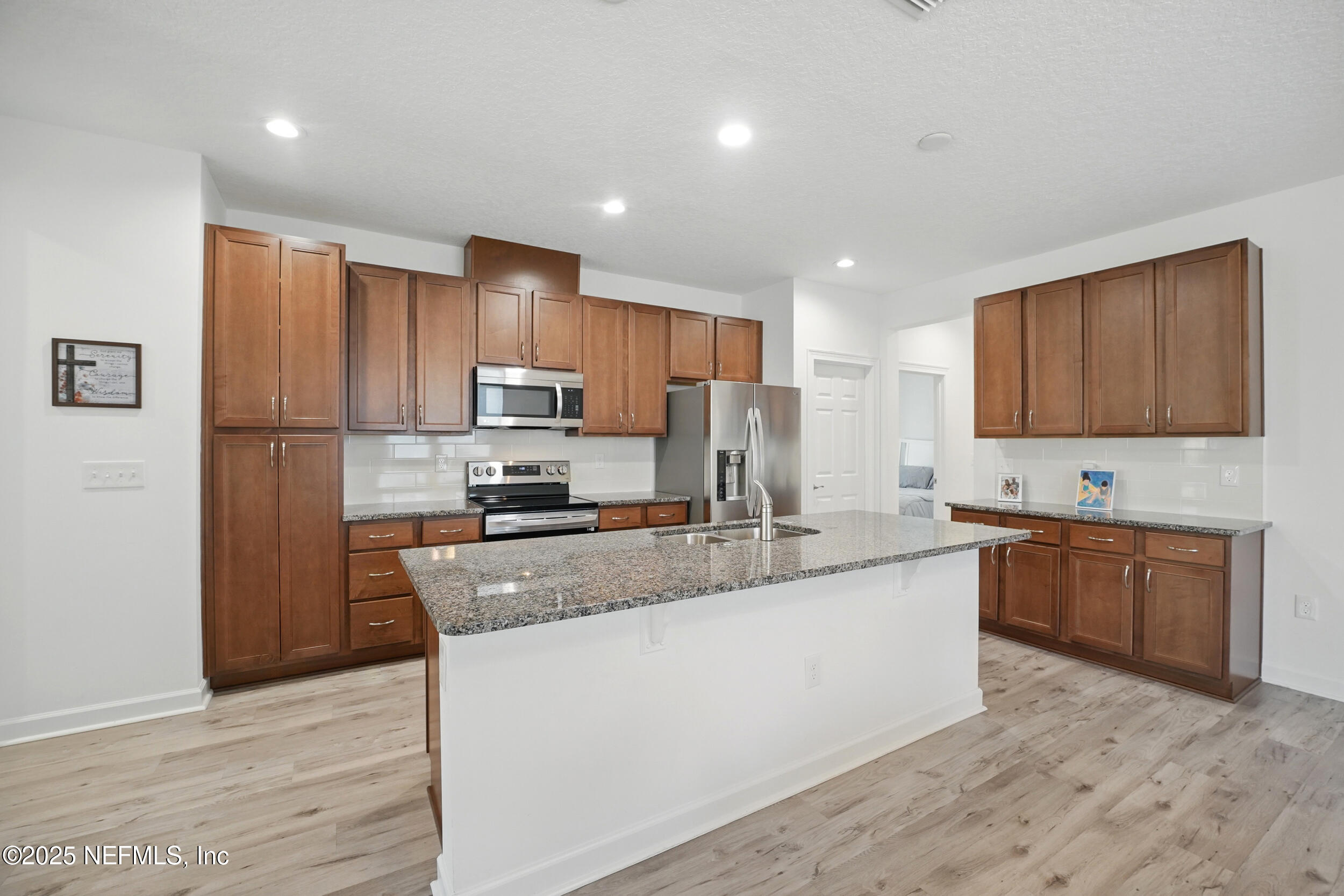 3074 ORANGE PICKER Road