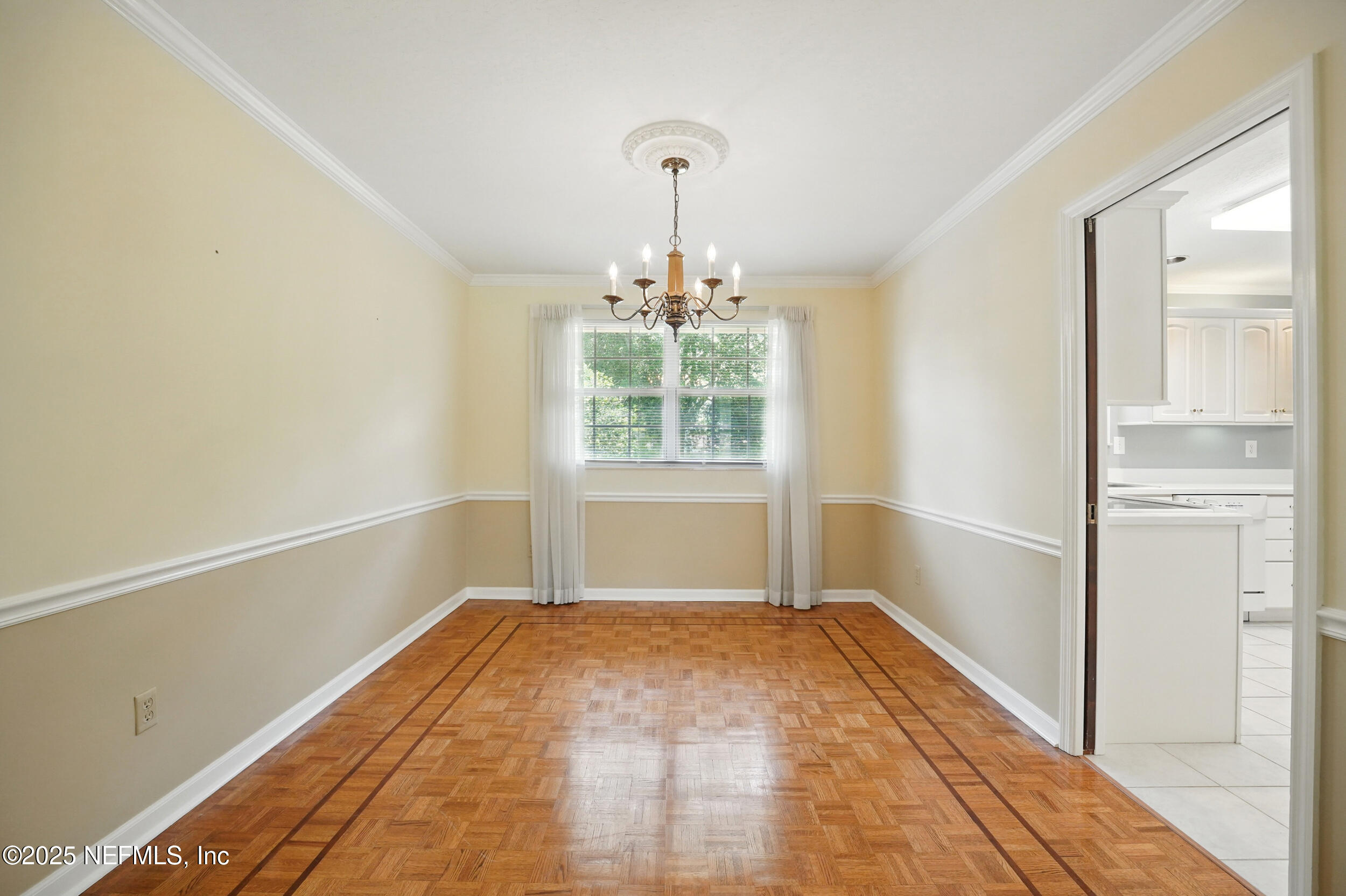 3620 SANDBURG Road
