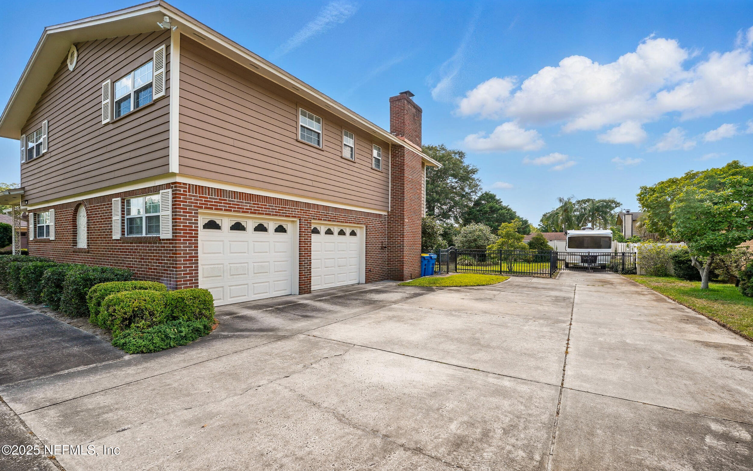 3620 SANDBURG Road