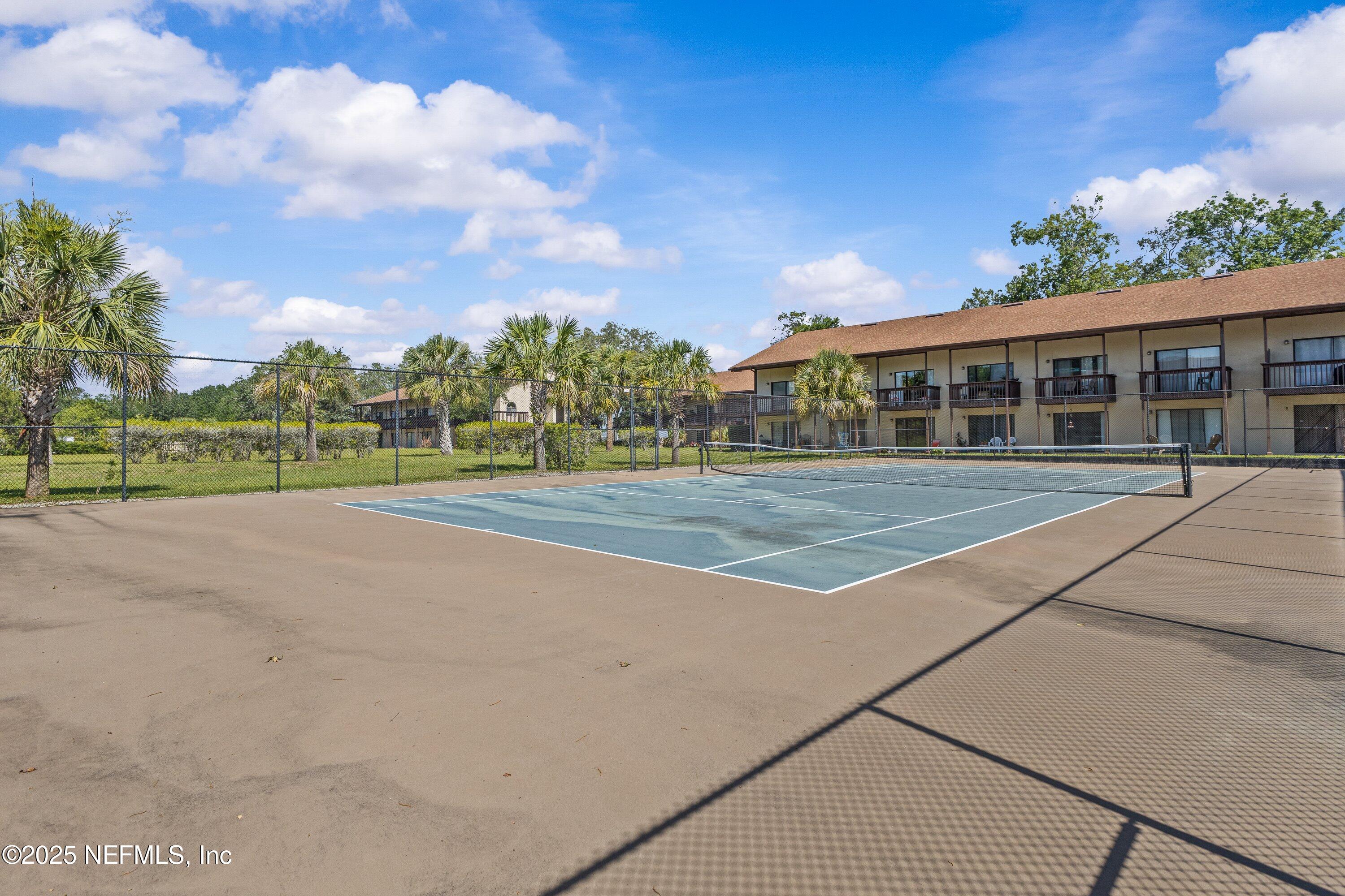 1255 PONCE ISLAND Drive F-779, St. Augustine Unit: F-779