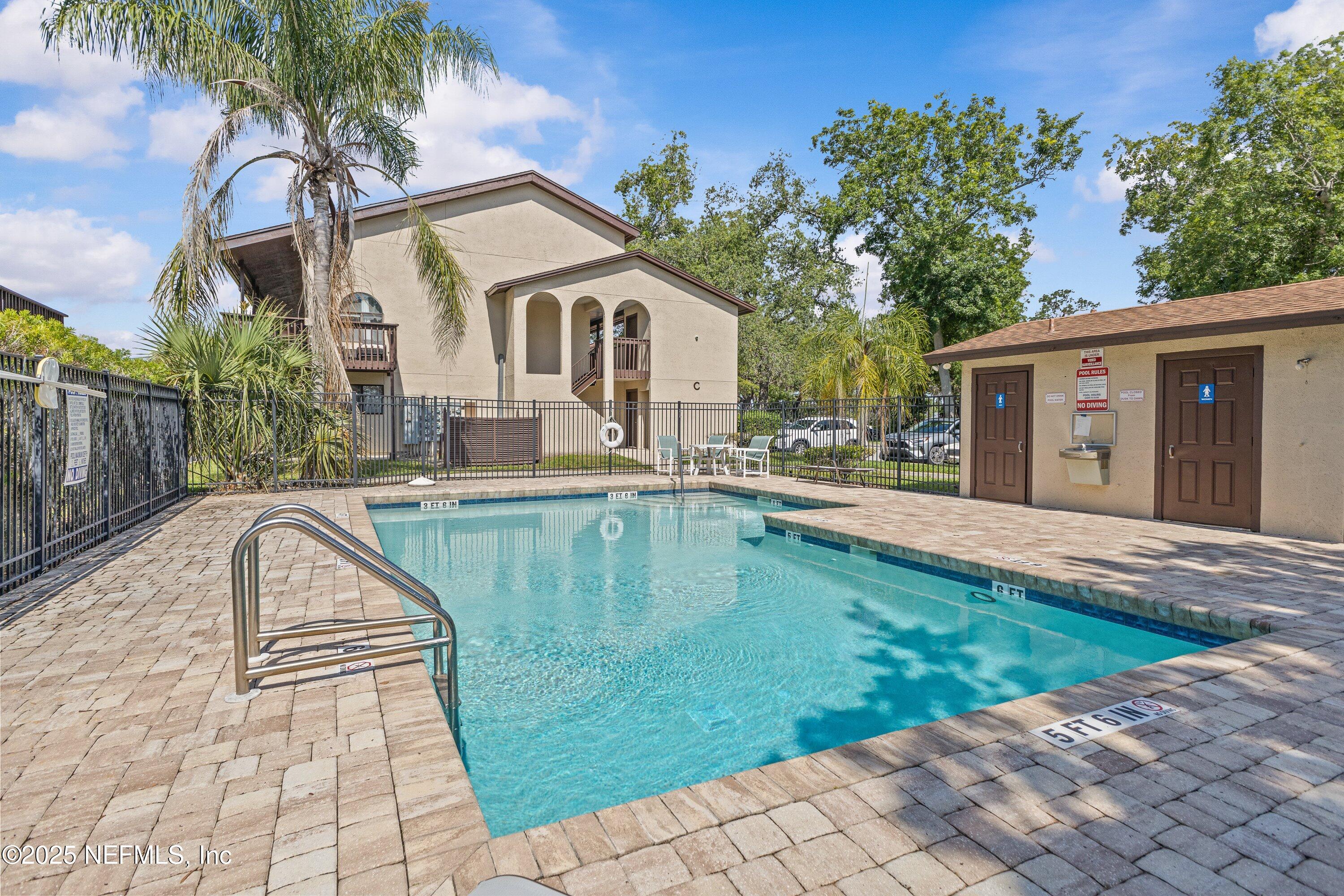 1255 PONCE ISLAND Drive F-779, St. Augustine Unit: F-779
