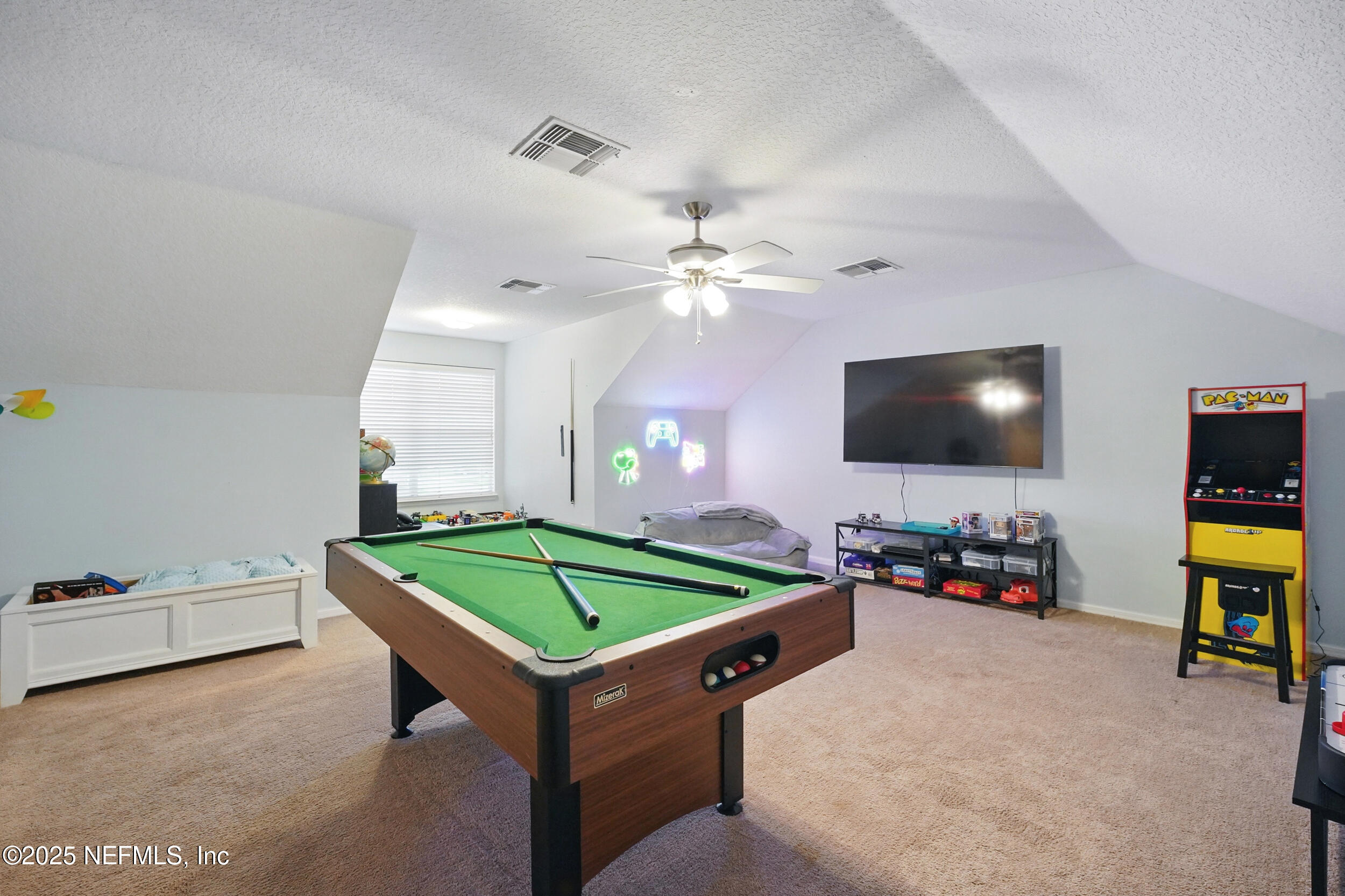 828 LOTUS Lane N, St. Johns