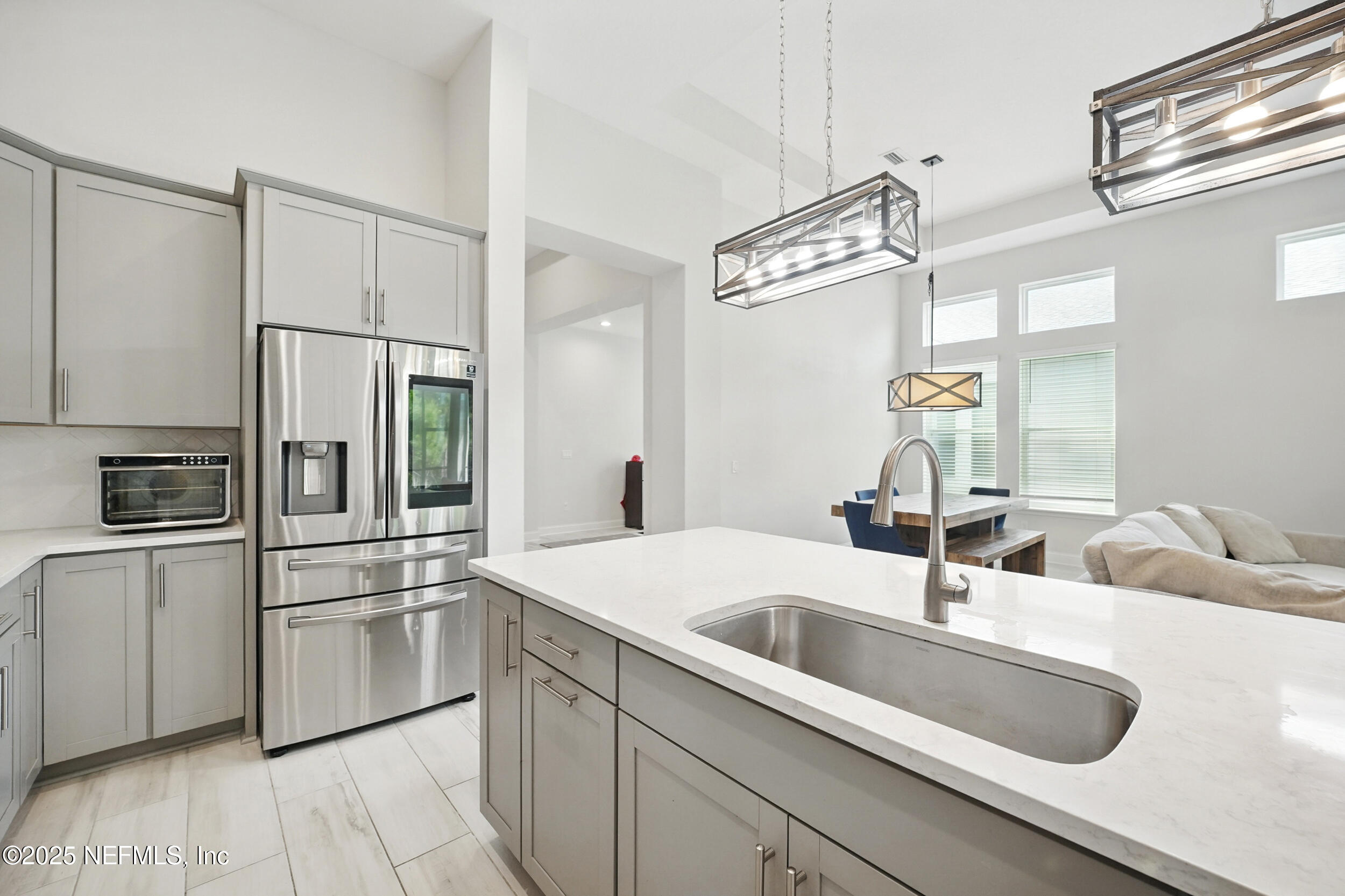 10186 FULCRUM Avenue