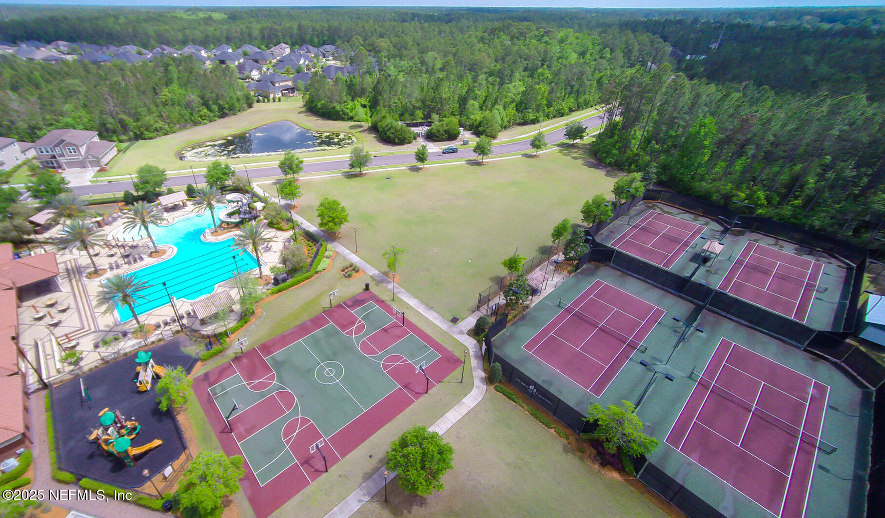 108 PINETA Way, St. Johns