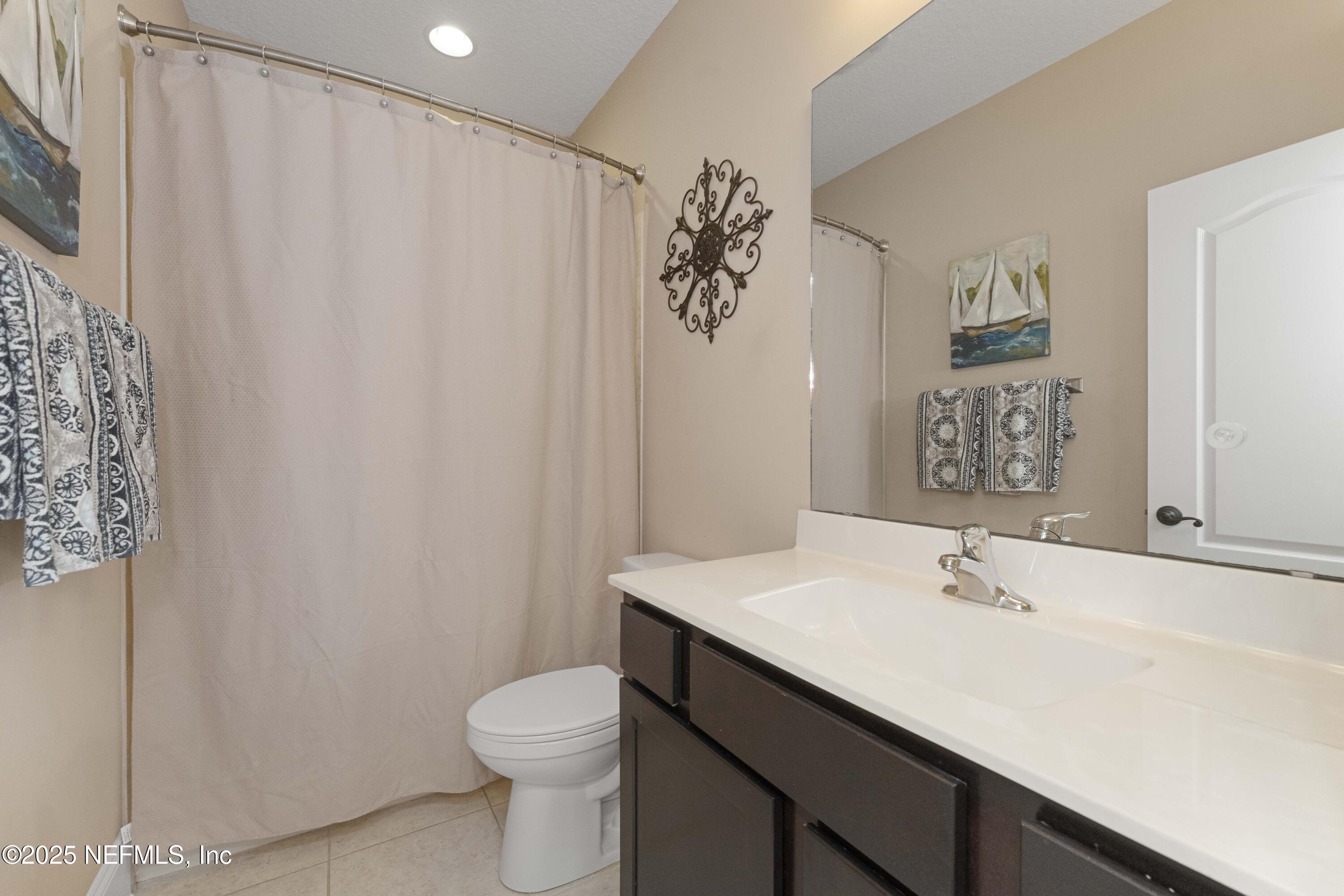 108 PINETA Way, St. Johns