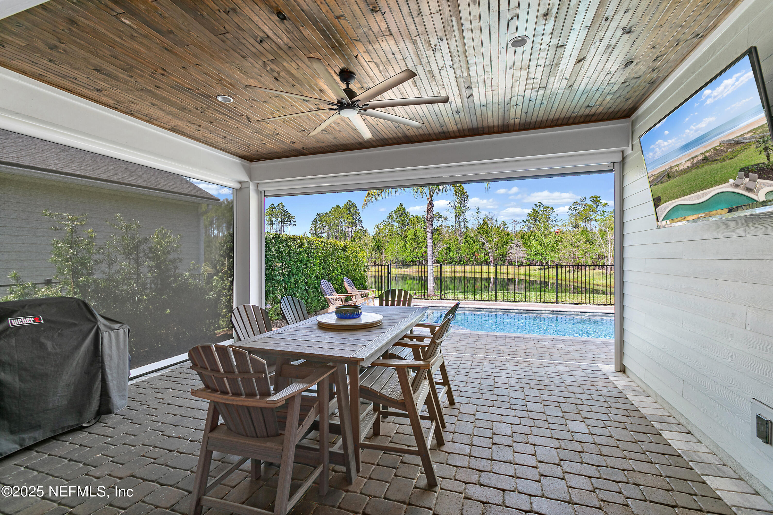 302 FRESHWATER Drive, St. Johns