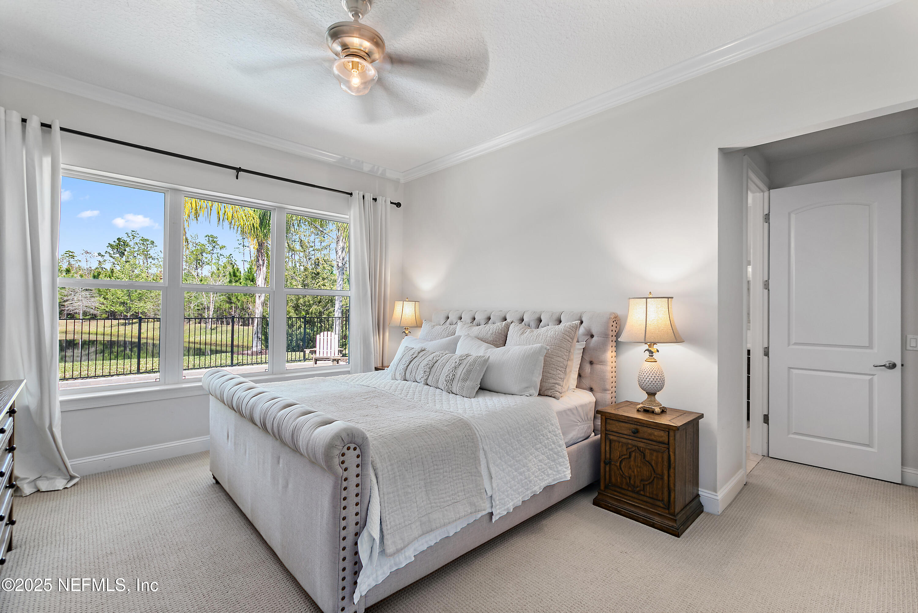 302 FRESHWATER Drive, St. Johns