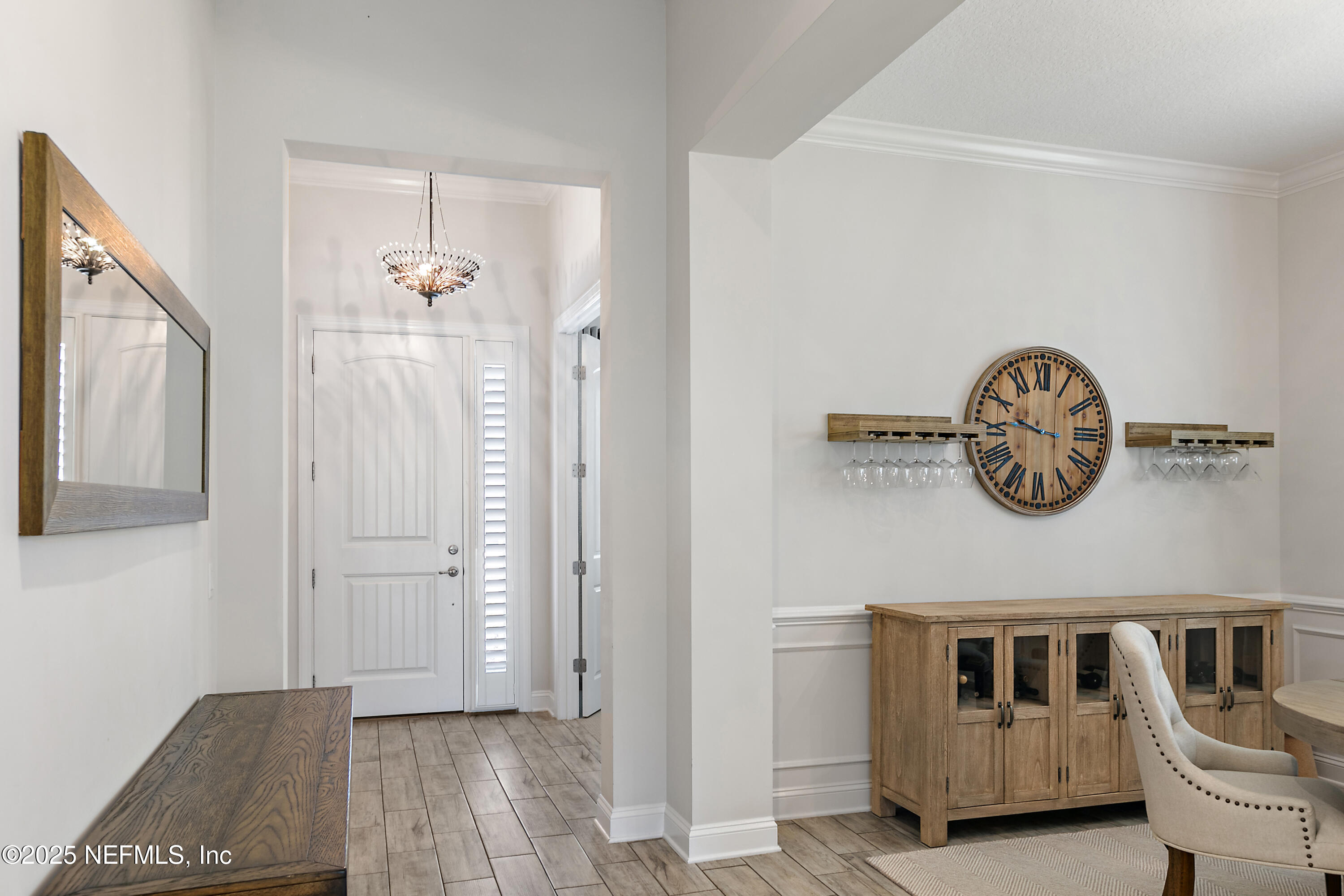 302 FRESHWATER Drive, St. Johns