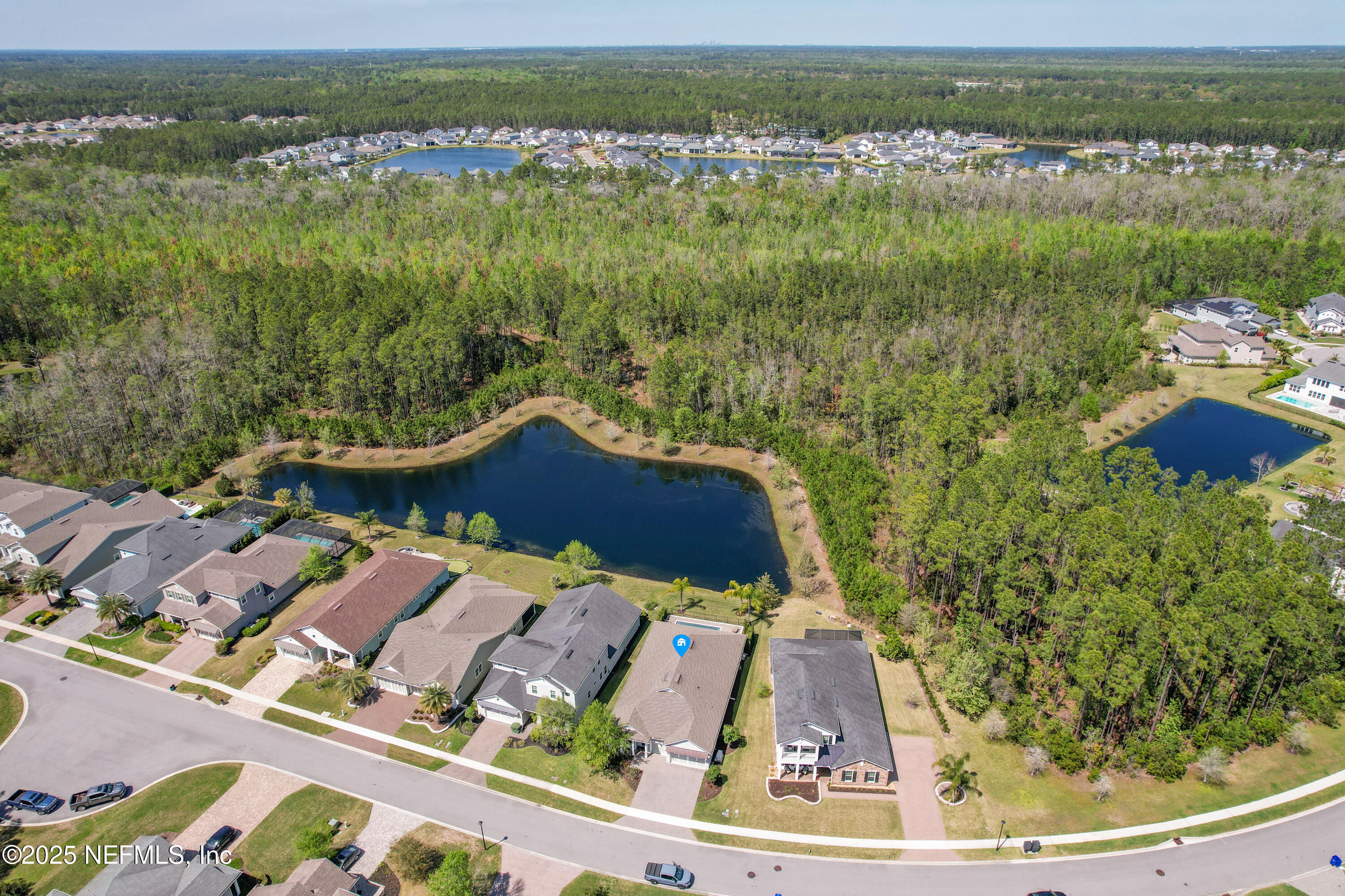 302 FRESHWATER Drive, St. Johns
