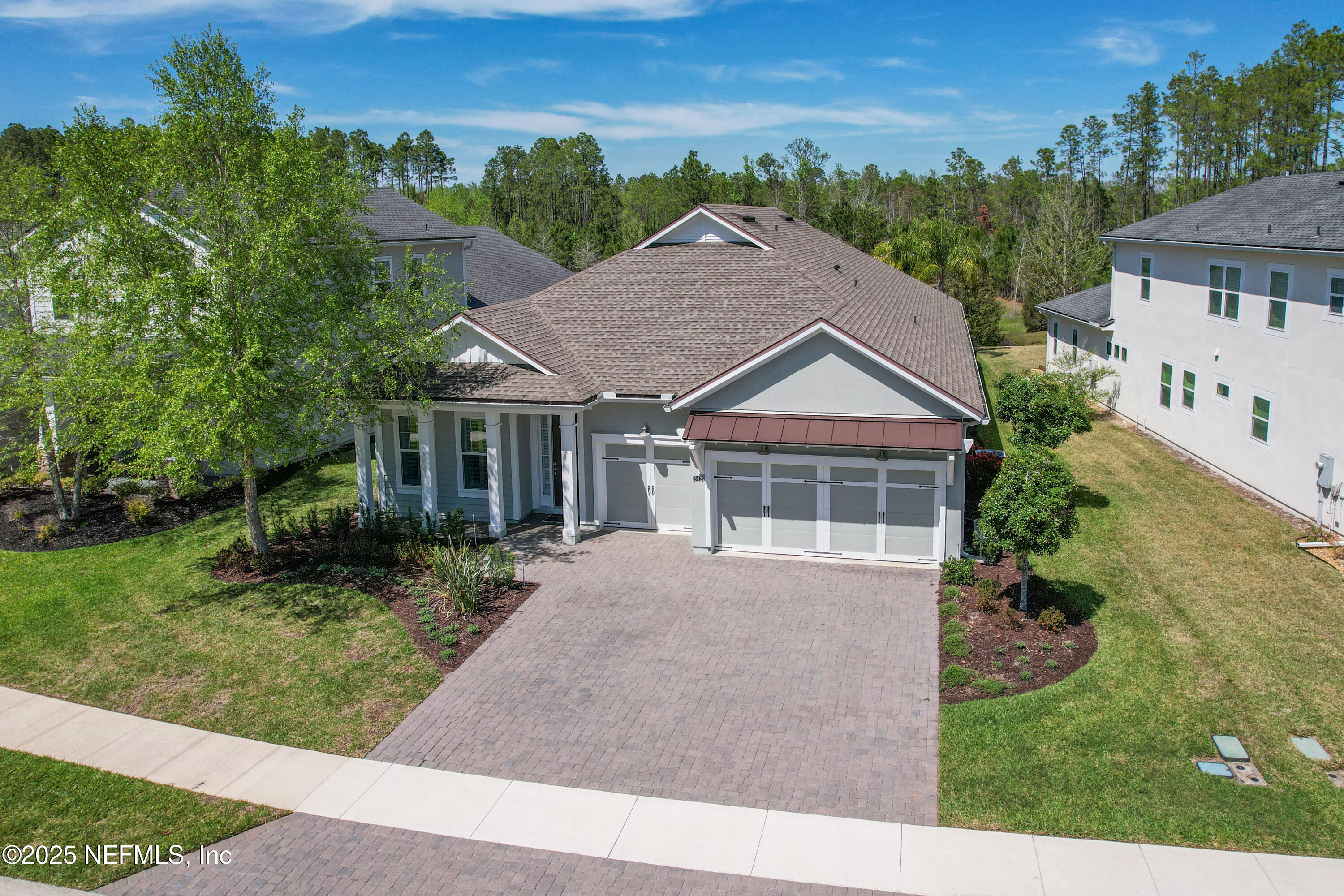 302 FRESHWATER Drive, St. Johns