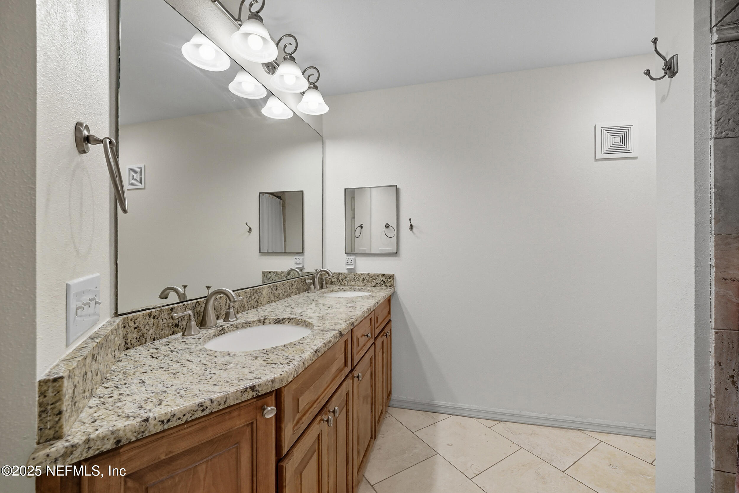 3591 KERNAN Boulevard S 409