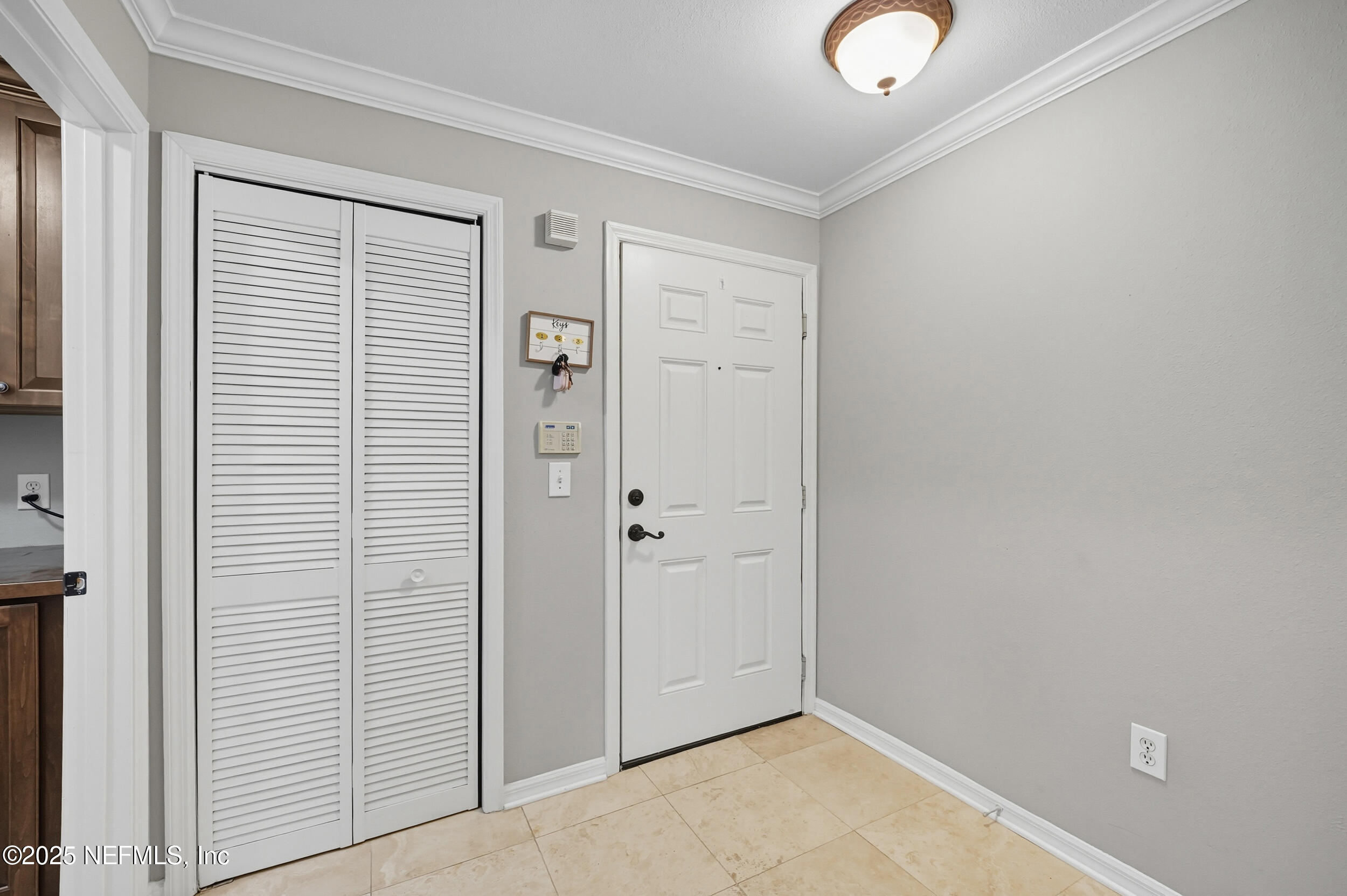 3591 KERNAN Boulevard S 409