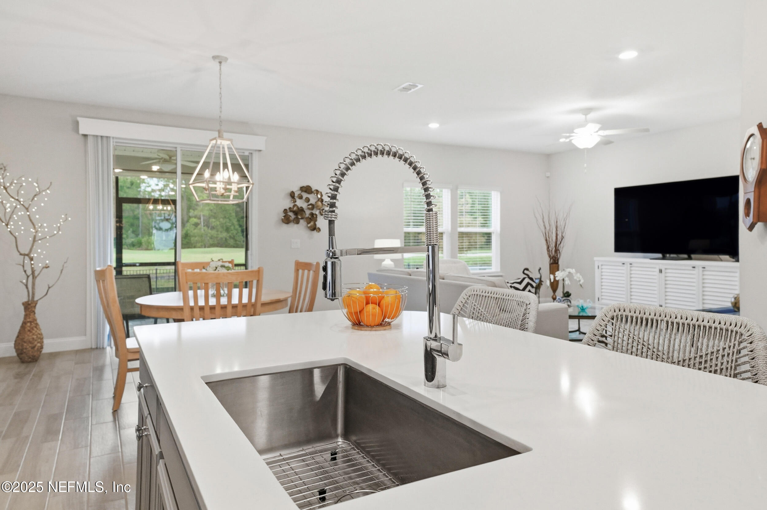 101 GREENIE Bend, St. Johns
